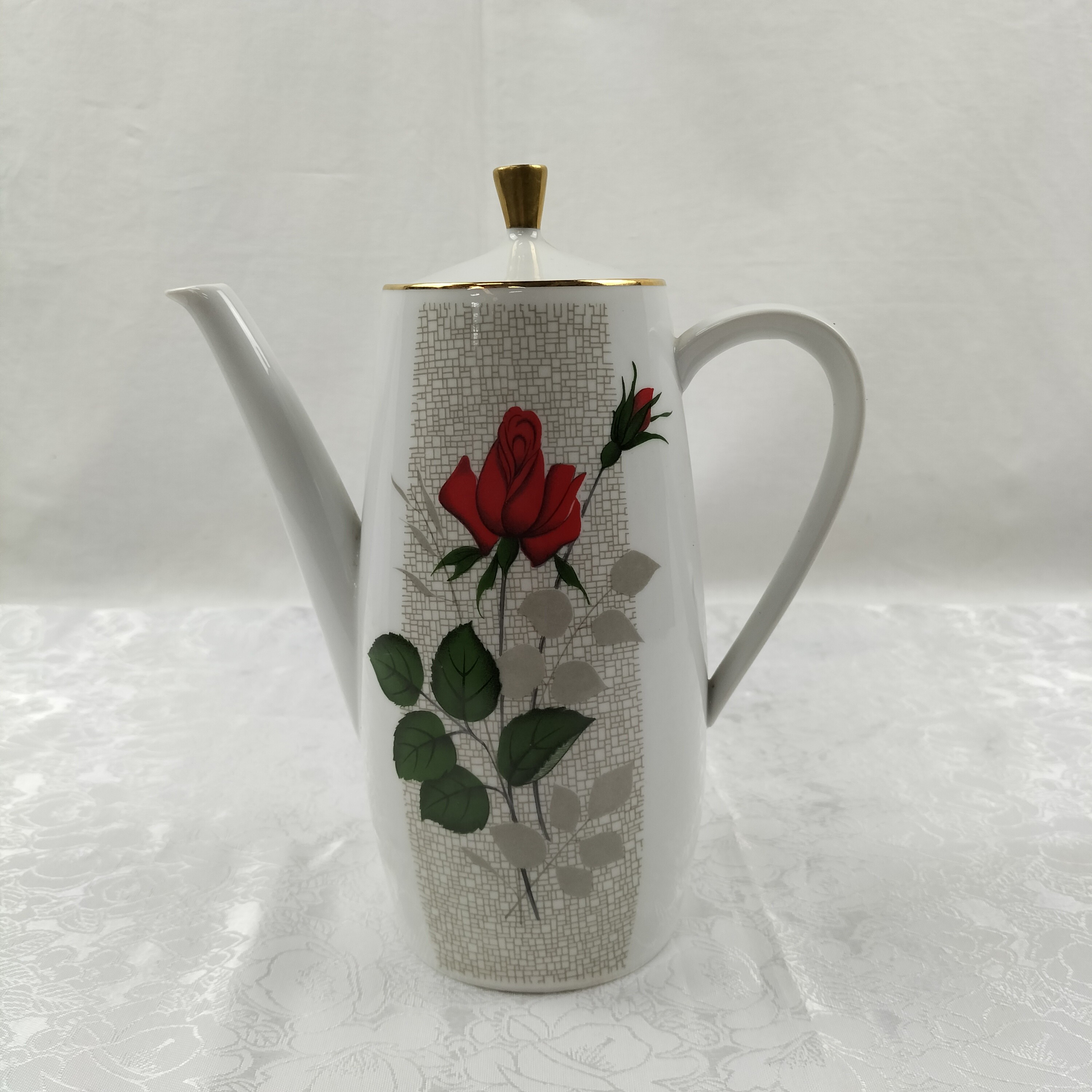 Service à café rose en porcelaine "Seltmann Weiden Bavaria"  Bon état - Vue 2 - 