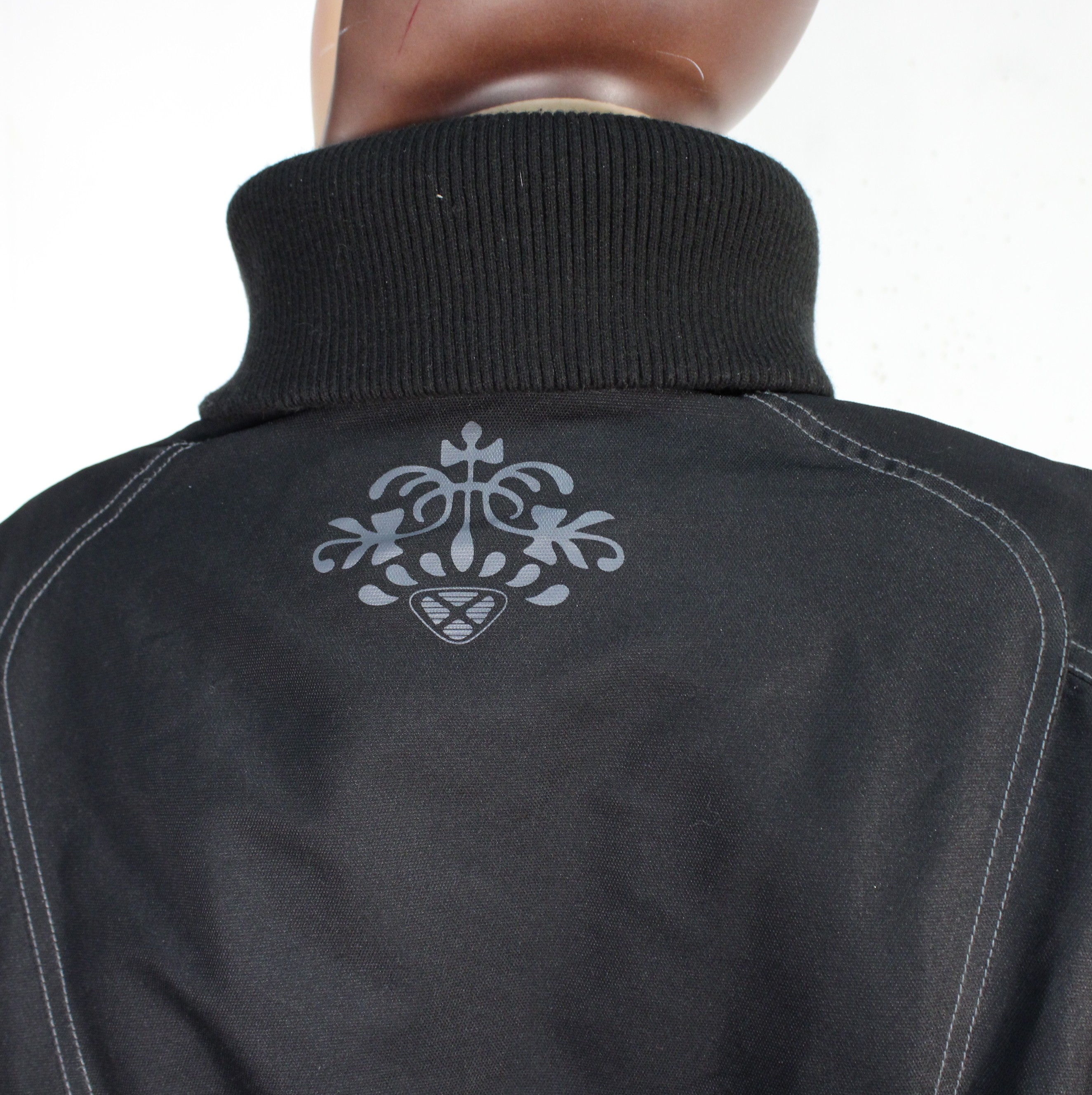 Voir photo 5 de Veste De Moto Femme Noire IXON Taille Estimé XXL Veste De Moto Femme Noire IXON Taille Estimé XXL Bon état - Vue 5 -