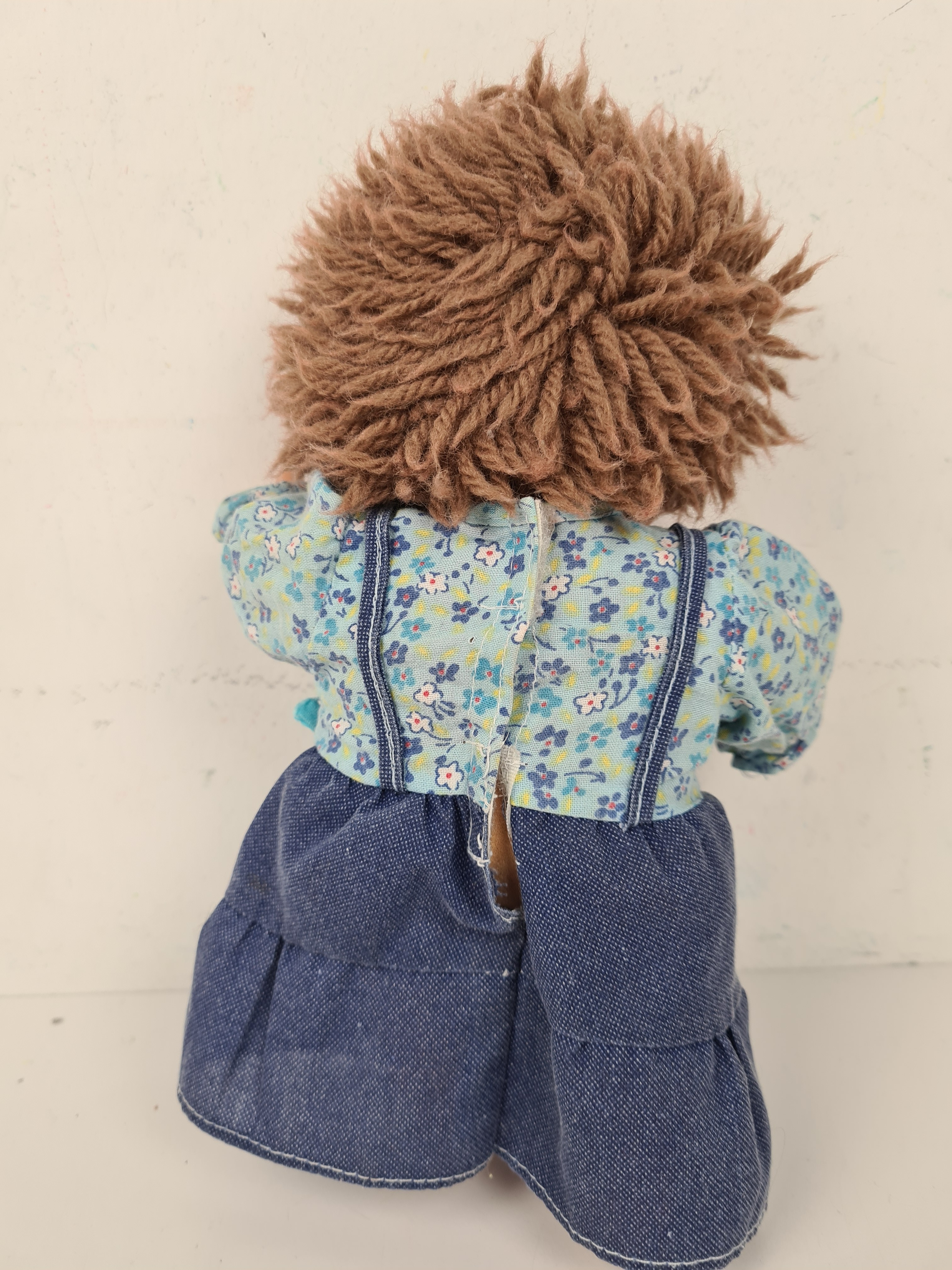 Poupée - Poupée vintage avec cheveux somnolents et corp mou - 25 cm Bon état - Vue 3 - 