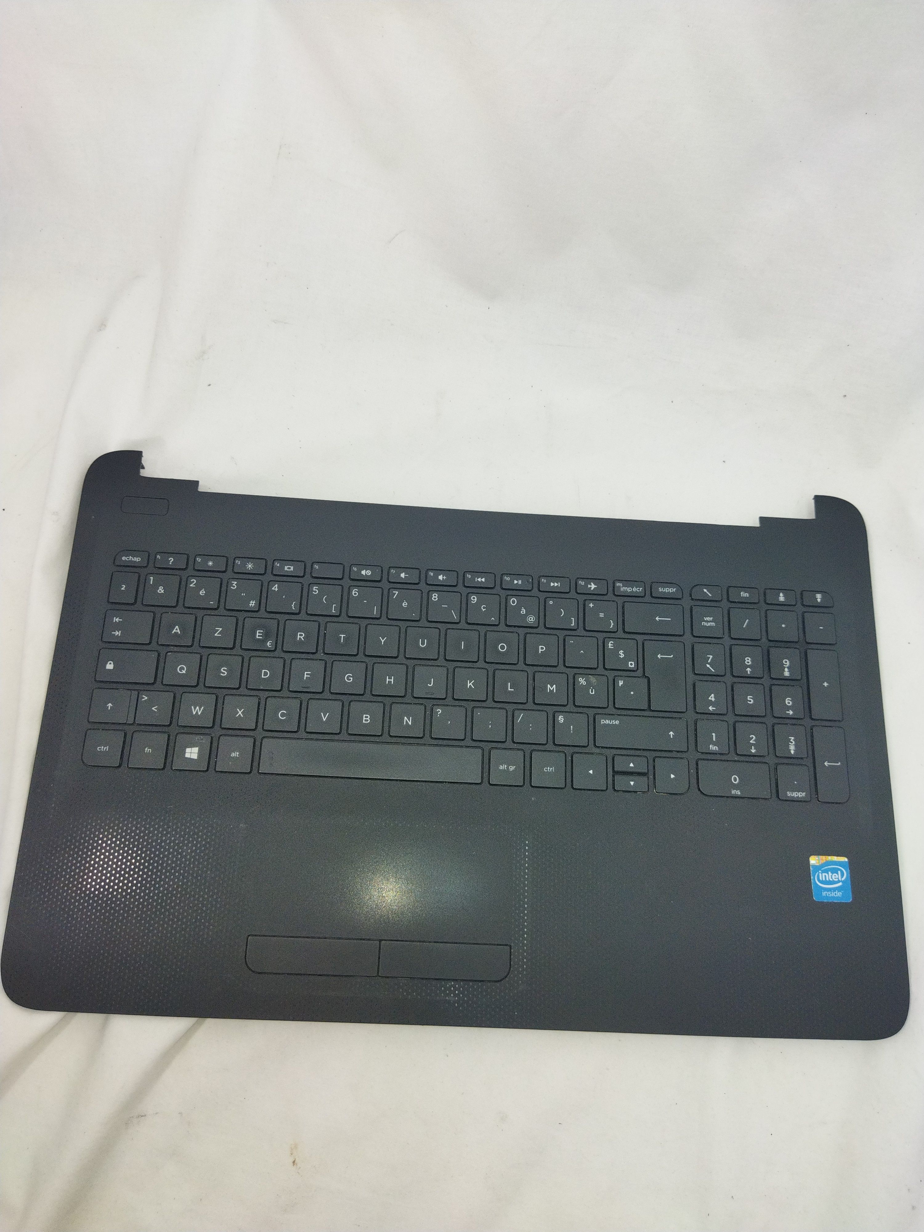 Clavier et repose-mains HP 250-G4 Très bon état - Vue 3 - 