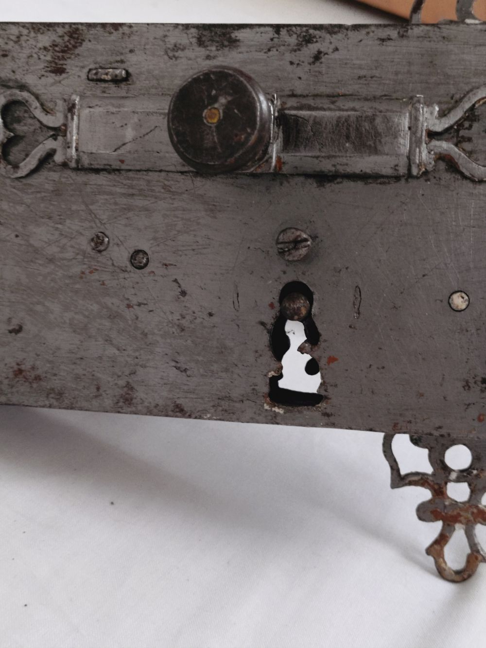 Ancienne serrure de porte d'entrée en fer forgé 18ème - Photo 16