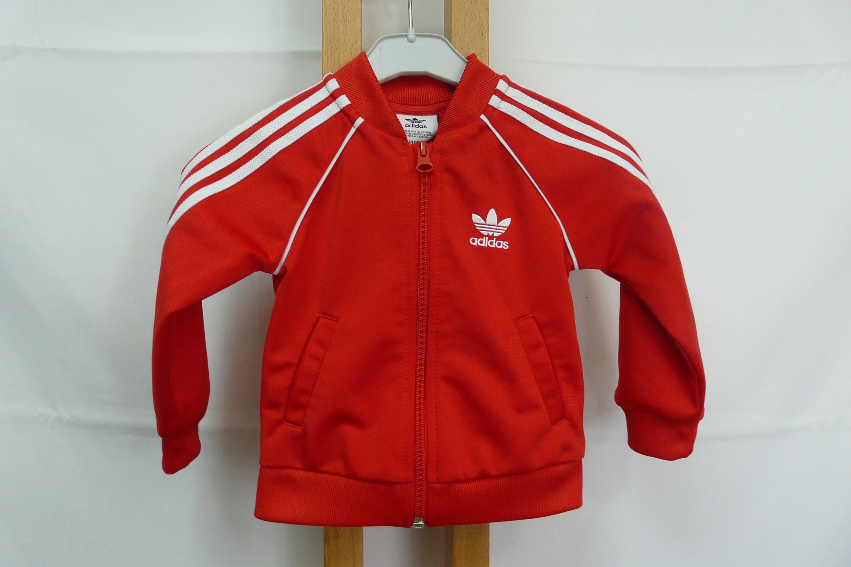 E76 - Ensemble de survêtement - Adidas - Âge 6/9 mois  - Vue 2 - 