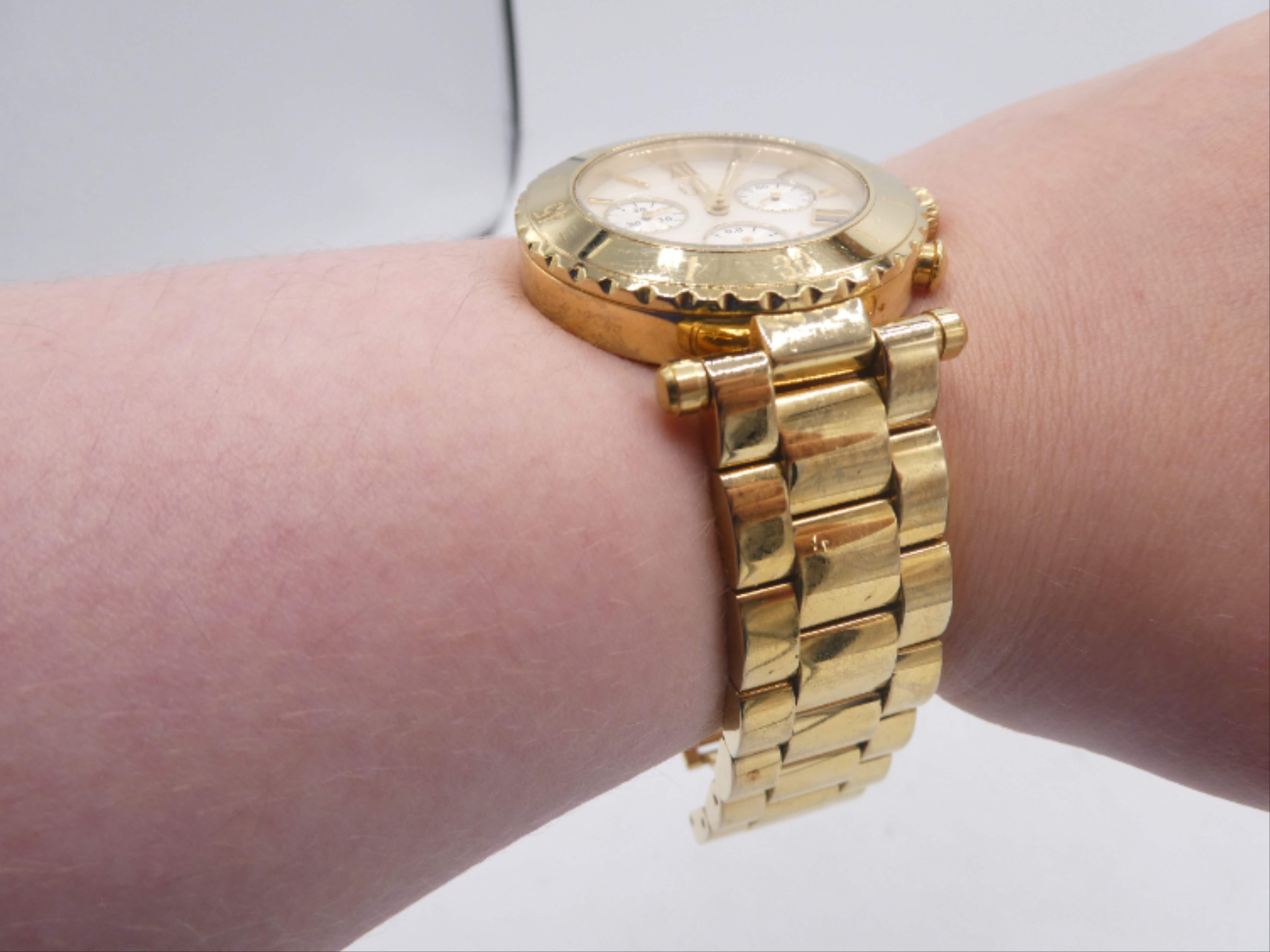 Guess Collection - Montre en acier doré - Photo 3