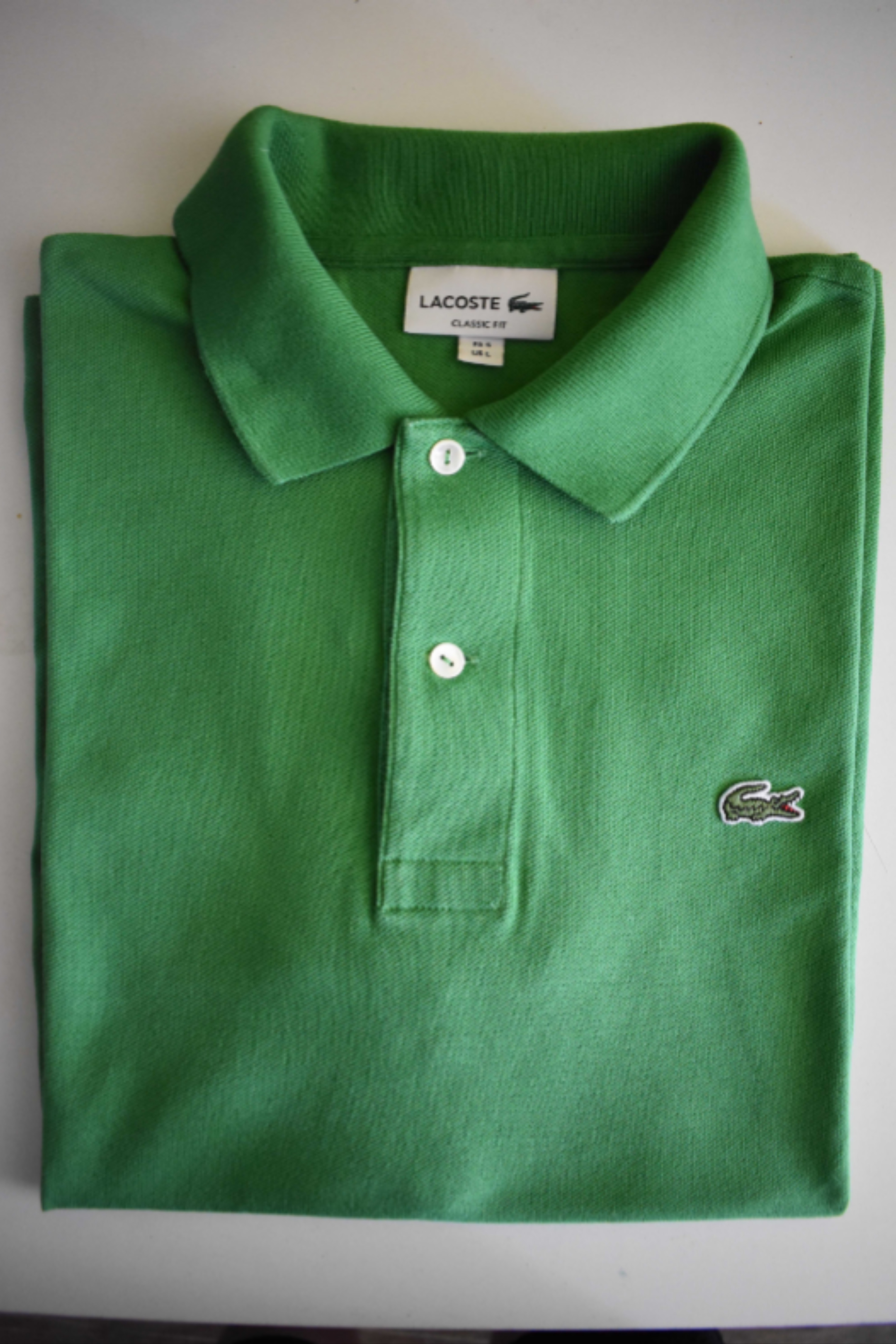 Polo Lacoste de couleur verte Classic Fit, taille FR 5 et US L - Bon état - Photo 5