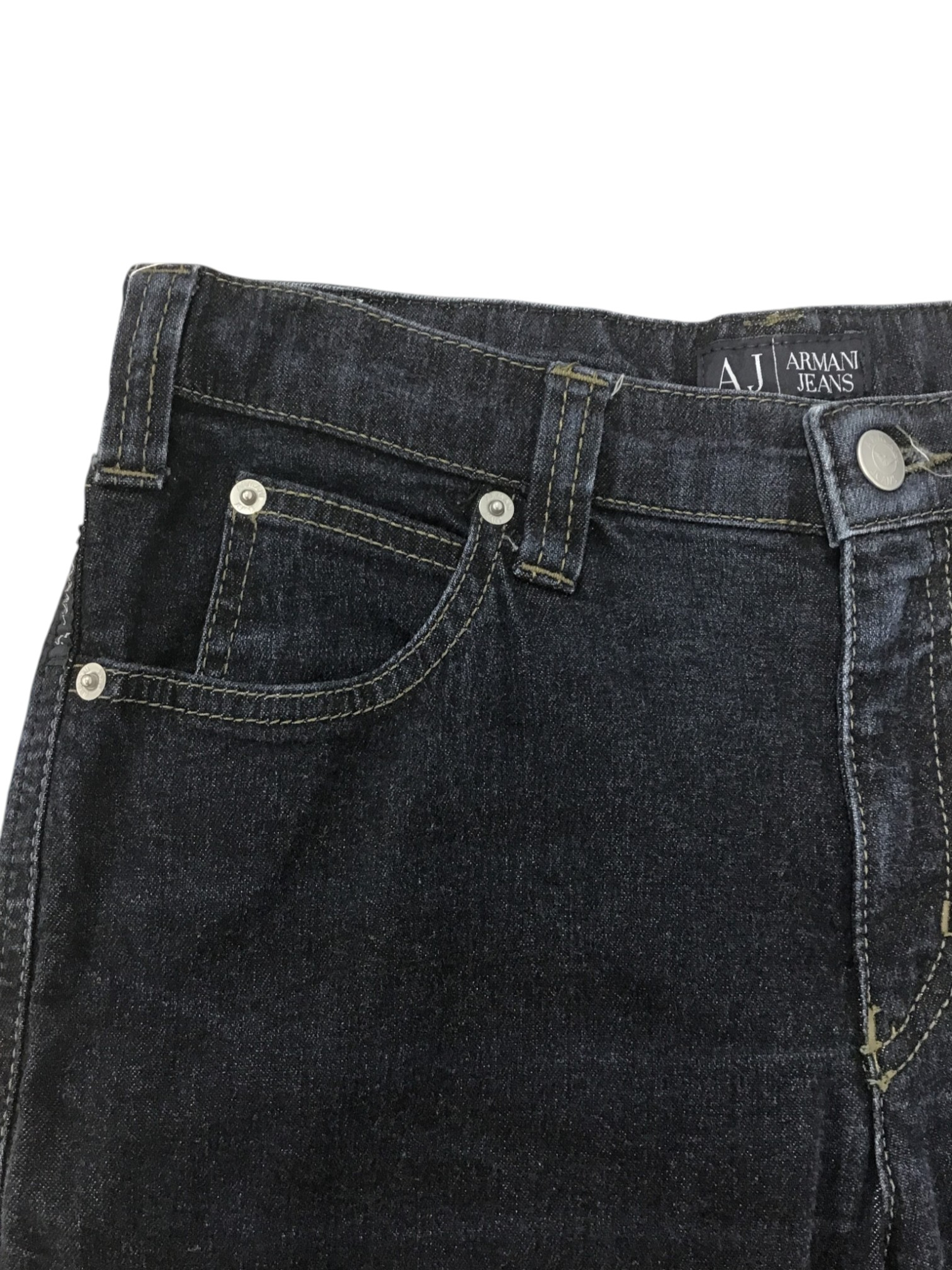 Voir photo 4 de Jean - Armani Jeans - Taille 38 Jean - Armani Jeans - Taille 38 - Vue 4 -