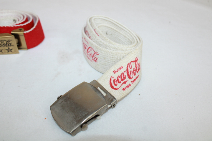 2 ceintures Coca Cola vintage rouge et blanc années 80 - Photo 1