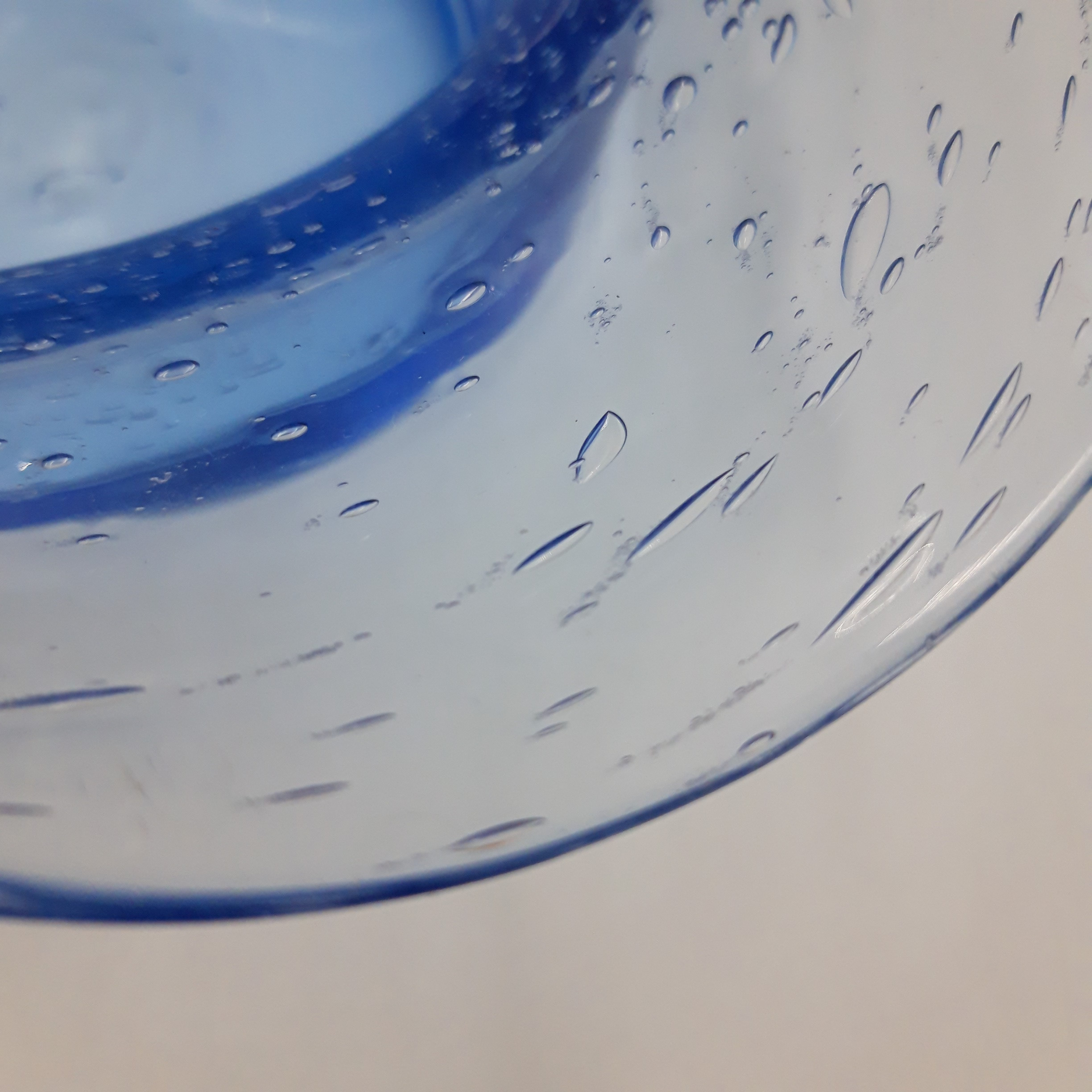 Coupe en verre bullé  Très bon état - Vue 3 - 