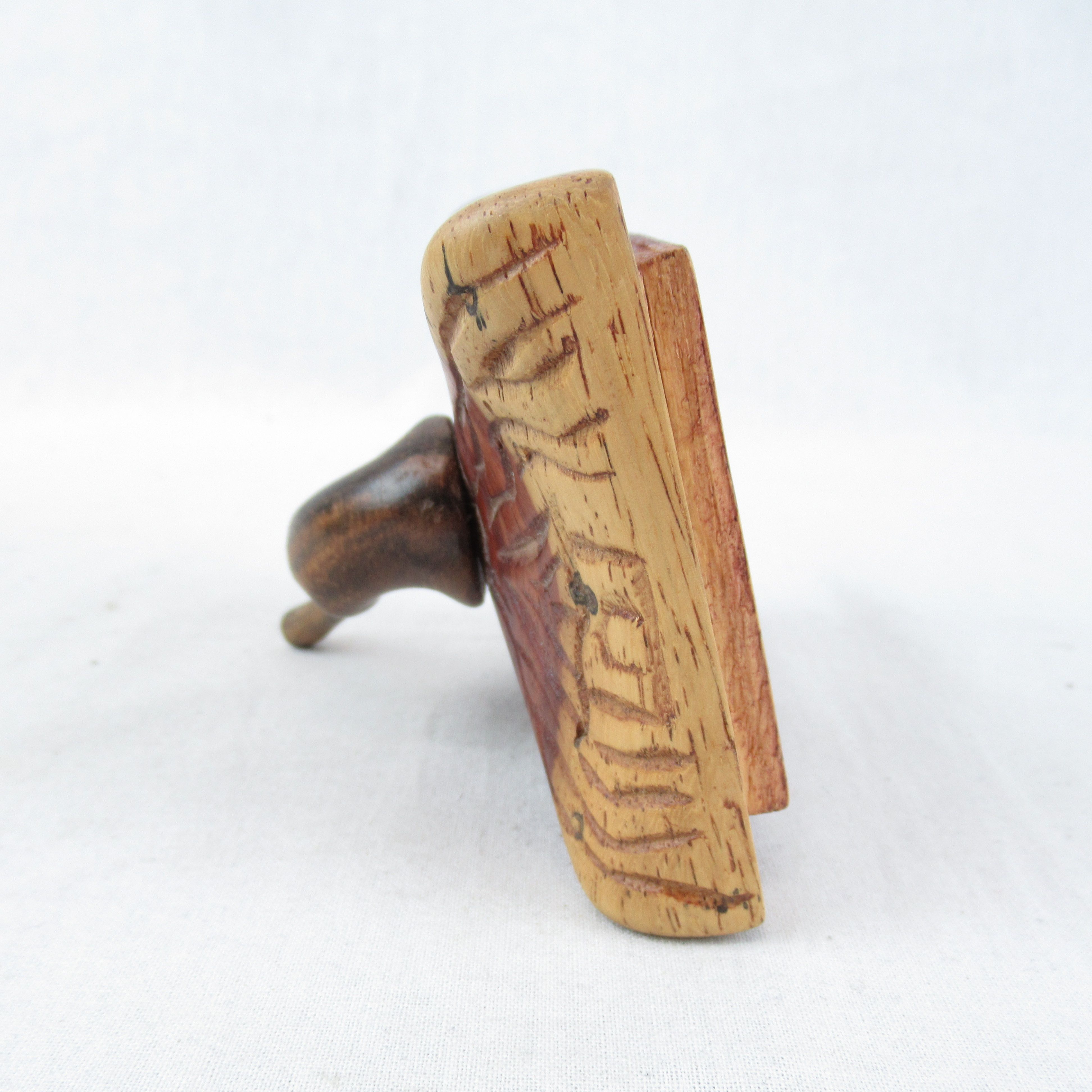 Coffret en bois/ Boîte à tabac avec gravure artisanale - Photo 16