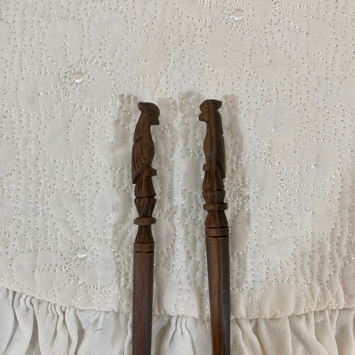 Boite vintage sculpté en ébène - Photo 5
