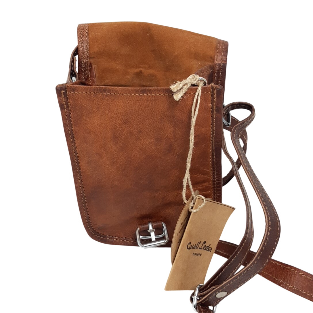 Gusti leder nature sac à bandoulière en cuir naturel Bon état -  reconditionné disponible sur Label Emmaüs