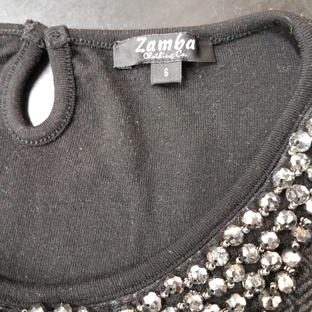 Voir photo 6 de Pull en maille noir et gris - ZAMBA - taille 48 Pull en maille noir et gris - ZAMBA - taille 48 Bon état - Vue 6 -