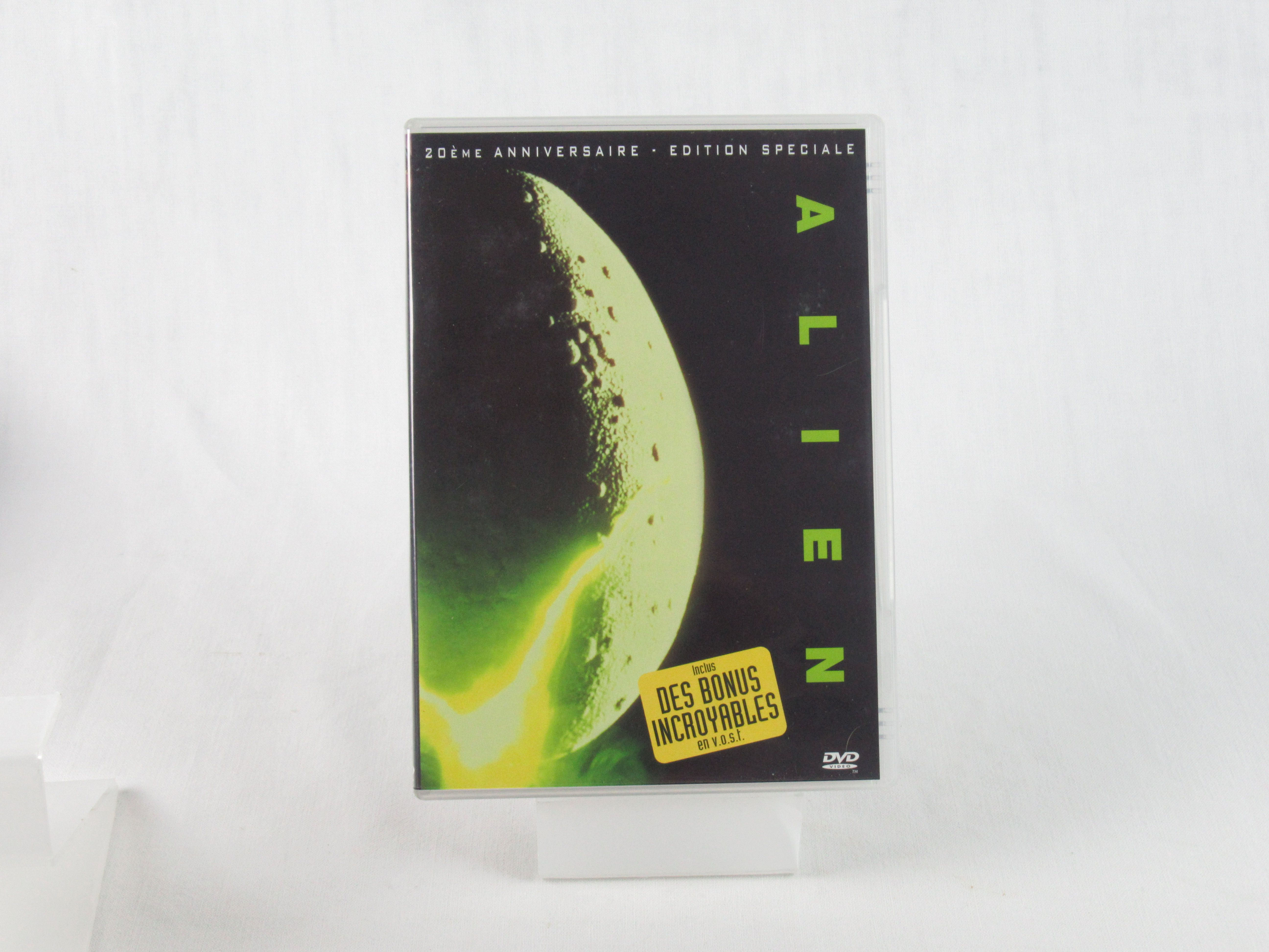 Saga Alien, l'intégrale - Edition spéciale 20ème anniversaire Bon état - Vue 3 - 