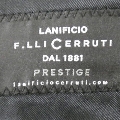 Voir photo 5 de Veste de costume noire unie - Homme - Lanificio Cerruti - Taille 58 Veste de costume noire unie - Homme - Lanificio Cerruti - Taille 58 - Vue 5 -