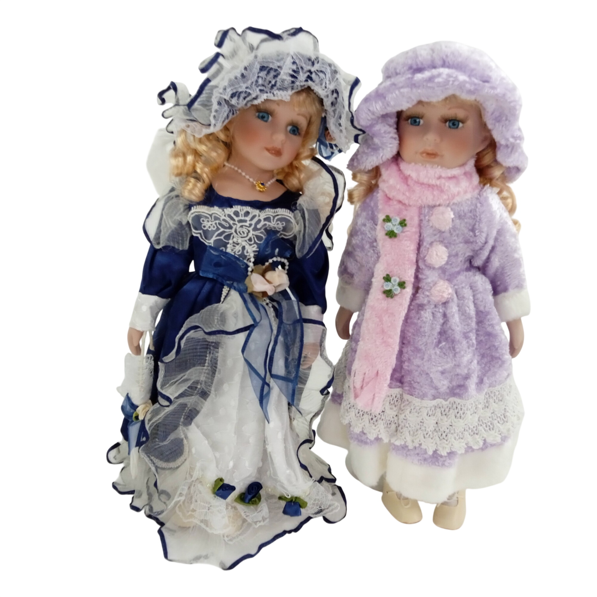 Lot de 2 Poupées neuves de collection en Porcelaine de 38 Cm Comme neuf -  reconditionné disponible sur Label Emmaüs