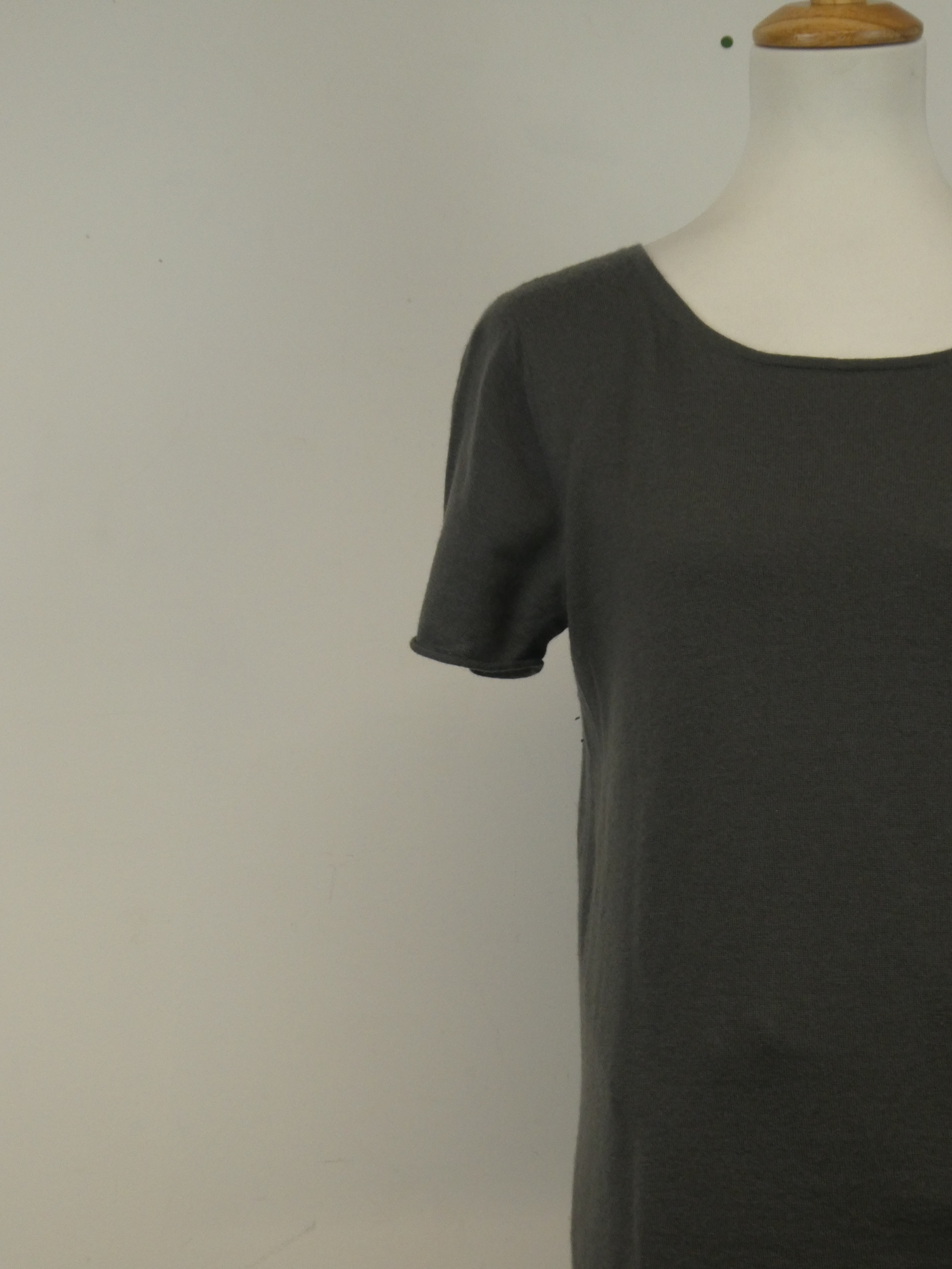 Donna Karan DKNY pull fin en cachemire manches courtes encolure bateau - Taille L - Photo 5
