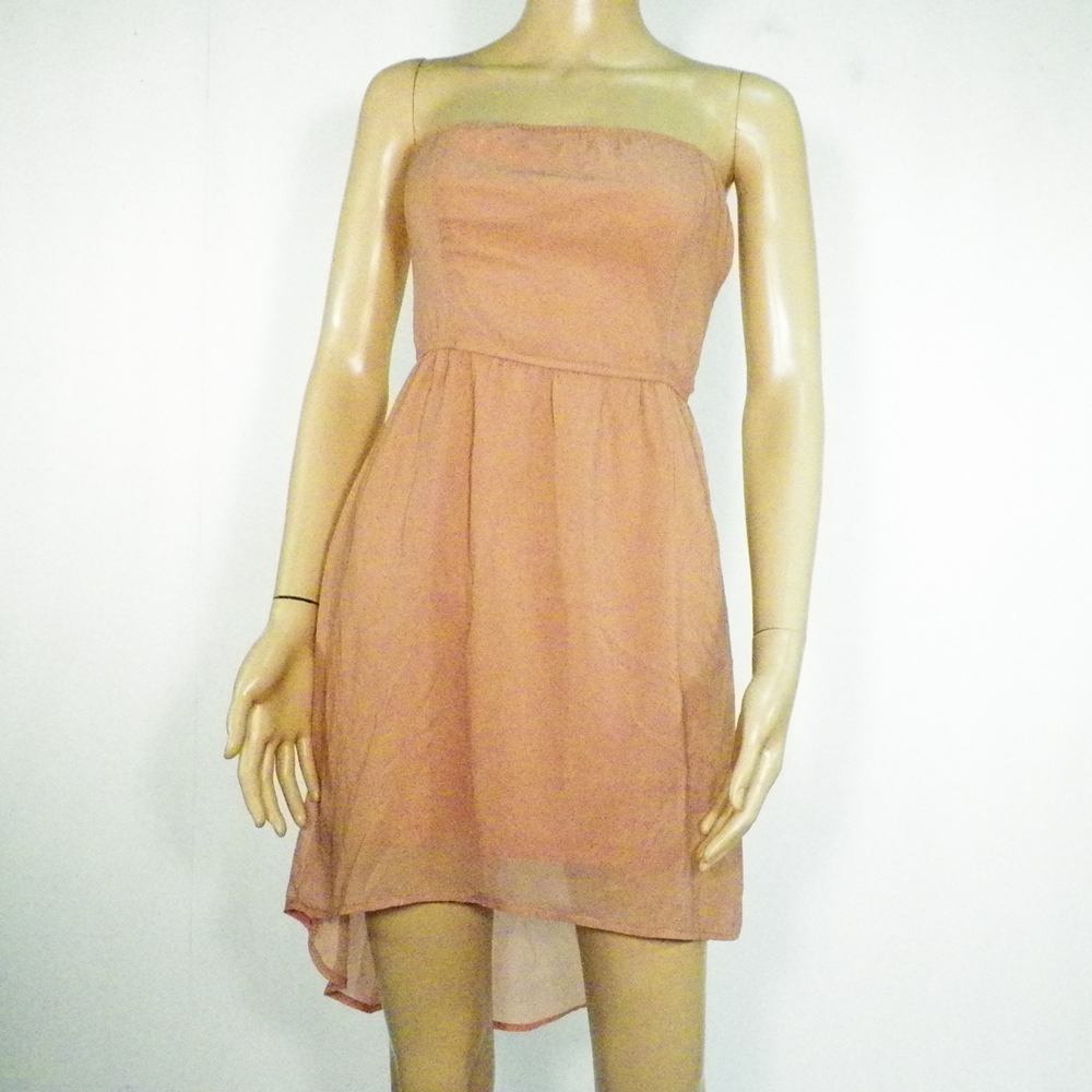 Robe Rose Vieilli STRADIVARIUS T S. Bon état -  reconditionné disponible sur Label Emmaüs