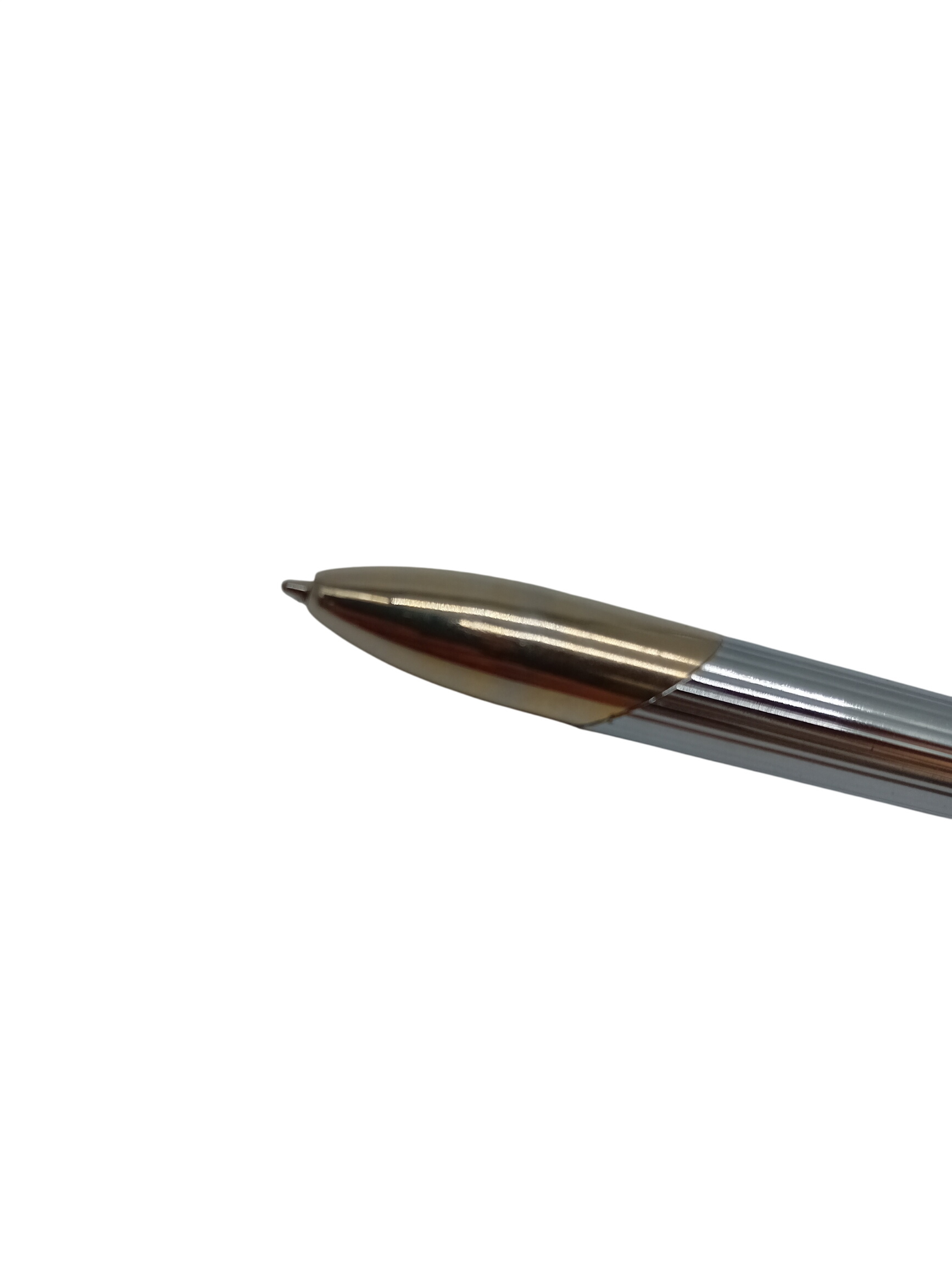 Stylo À Bille Bicolore Doré Et Argenté Cannelé Élégant Standard (O276)  -  reconditionné disponible sur Label Emmaüs
