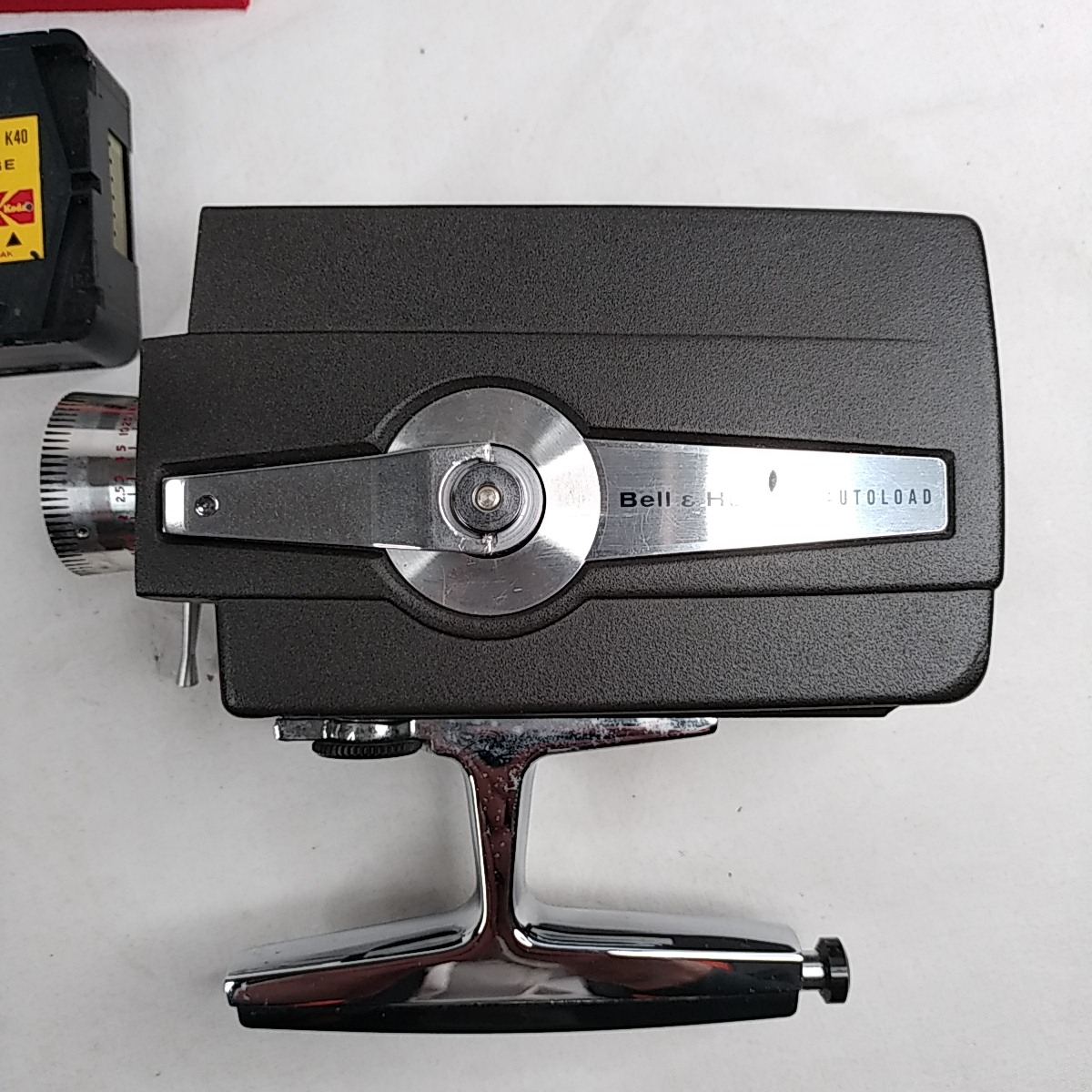 Voir photo 6 de Camera Bell and Howell Super Eight Camera Bell and Howell Super Eight Bon état - Vue 6 -