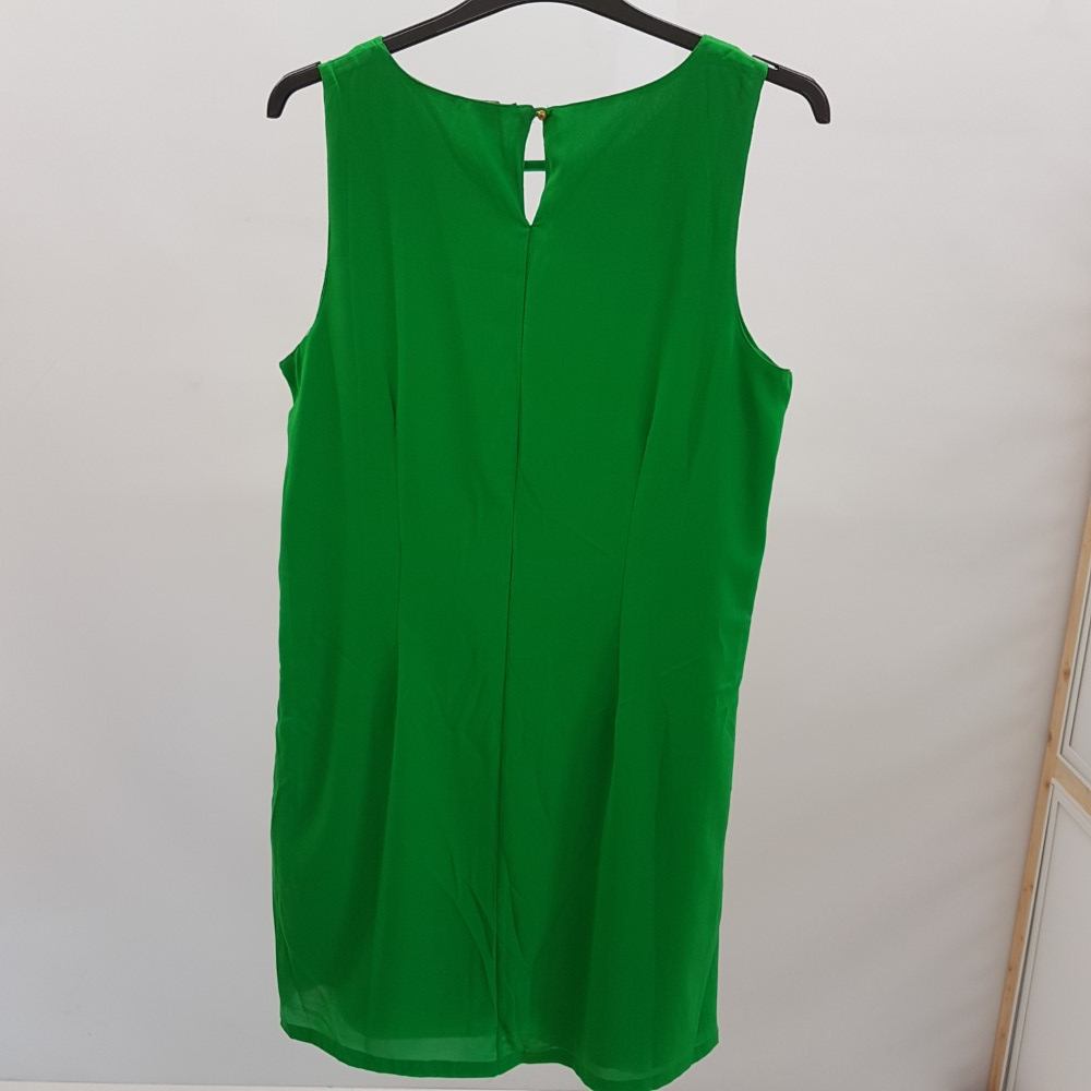 Voir photo 2 de Robe verte - ICI ET MAINTENANT - Taille 46 Robe verte - ICI ET MAINTENANT - Taille 46 Très bon état - Vue 2 -