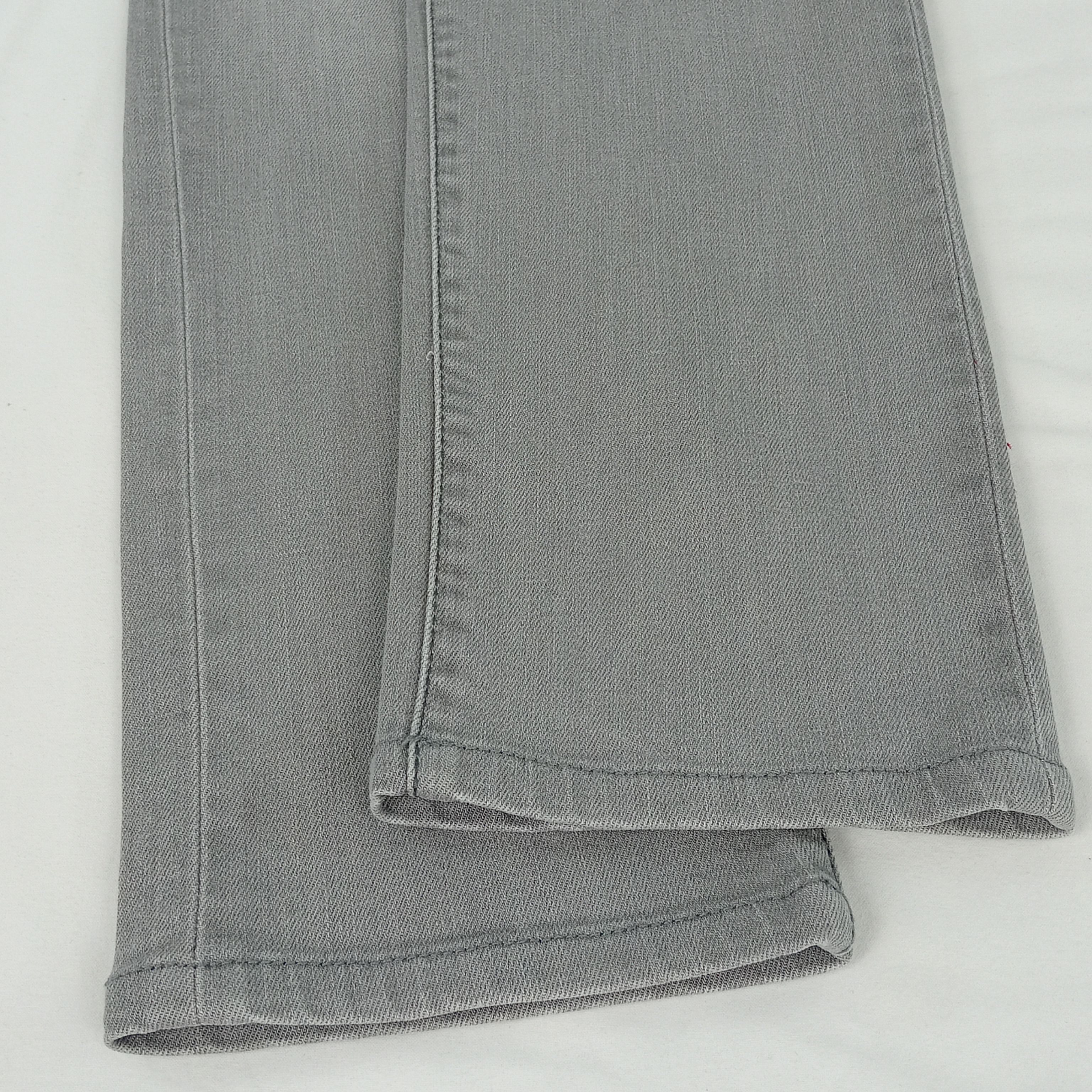 Jean italien- homme - marque tramarossa - coupe longue - couleur gris - taille M - US 30/ FR 40 Très bon état - Vue 10 - 