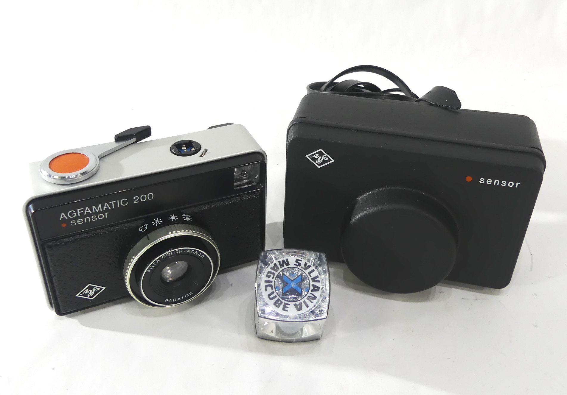 Appareil photo argentique Agfa Agfamatic 200 à capteur 126 - Très bon état - Photo 3