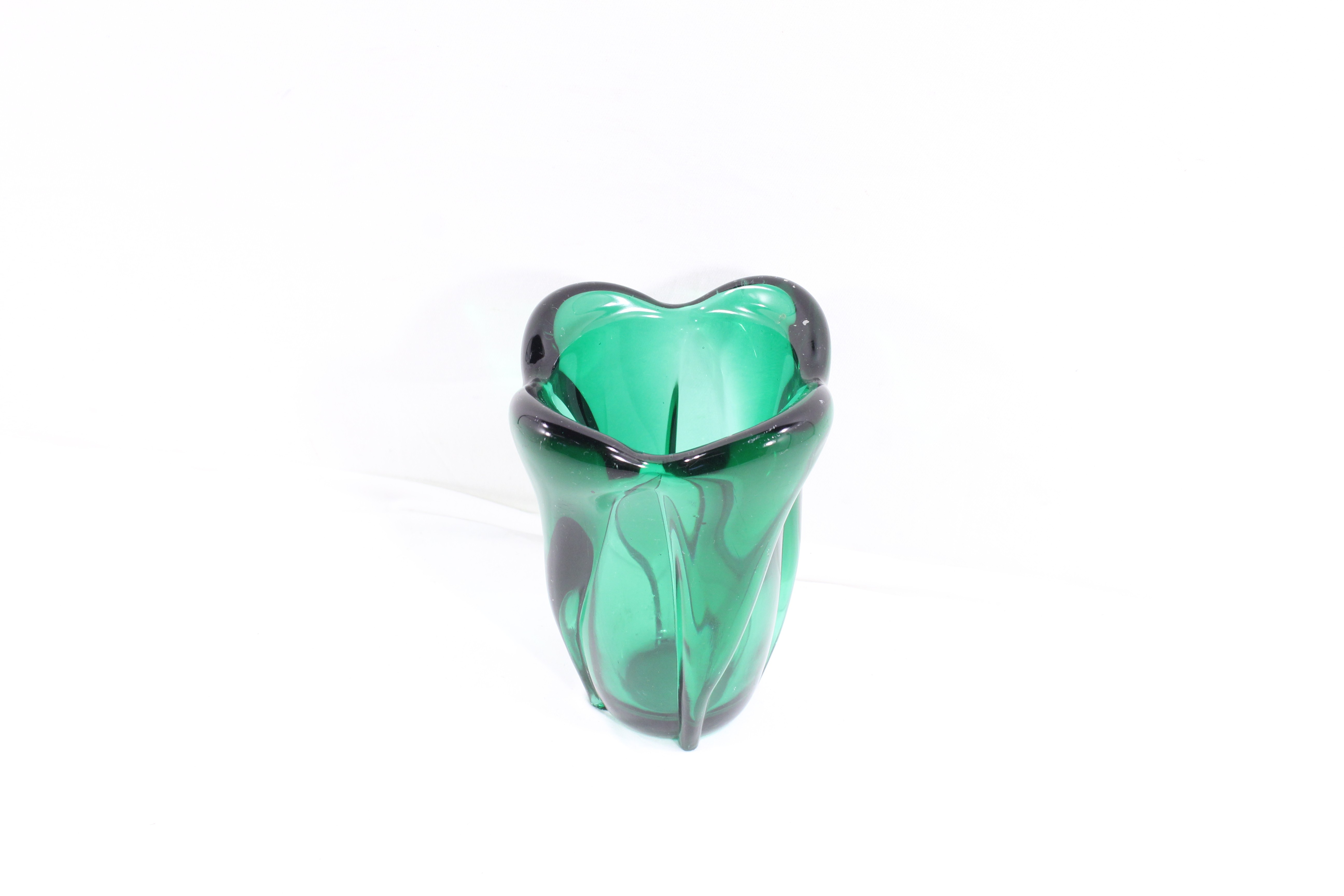 Vase en cristal verte / Style Art Déco - Années 60 Bon état - Vue 5 - 