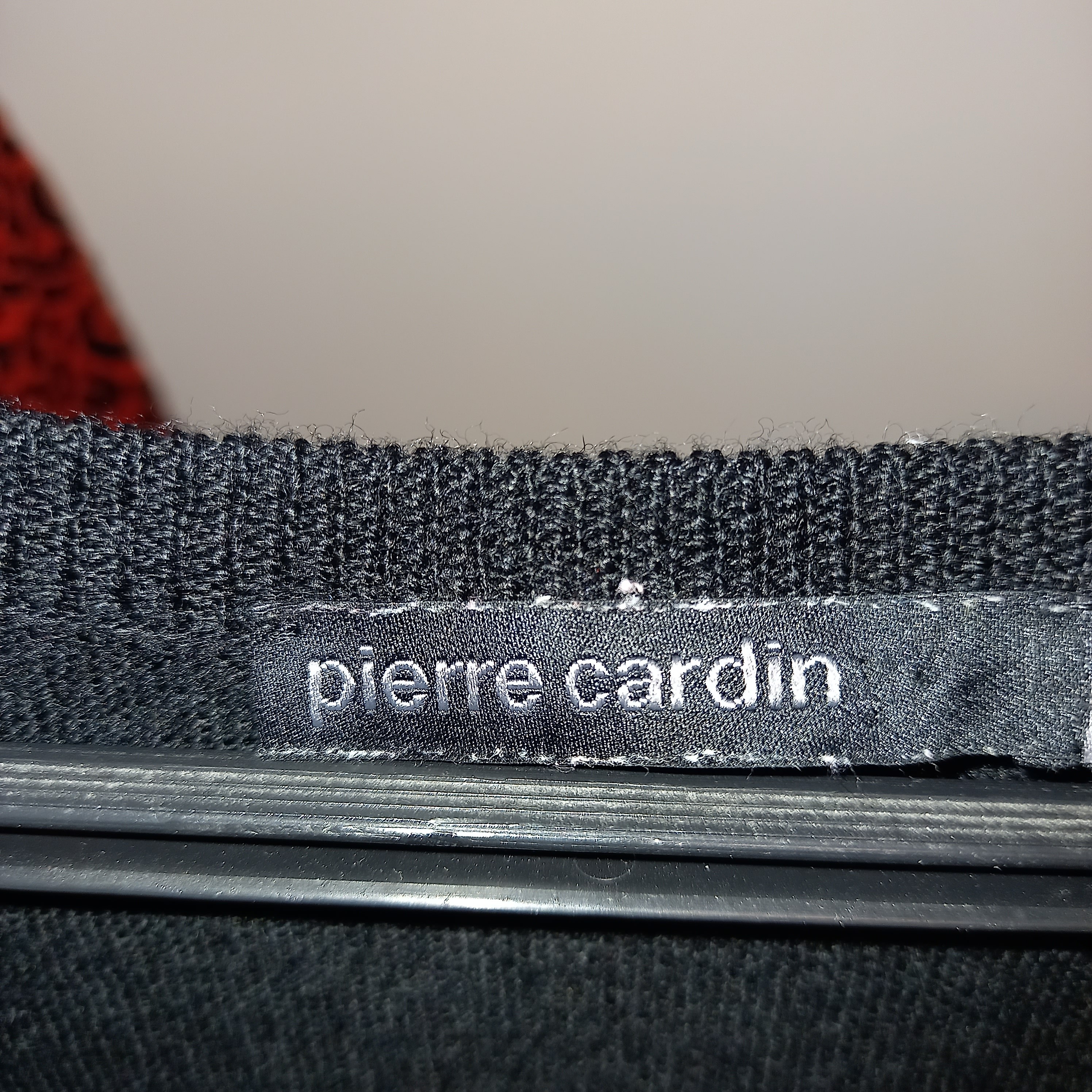 Voir photo 3 de Pull sans manches homme "Pierre Cardin" Pull sans manches homme "Pierre Cardin" Bon état - Vue 3 -