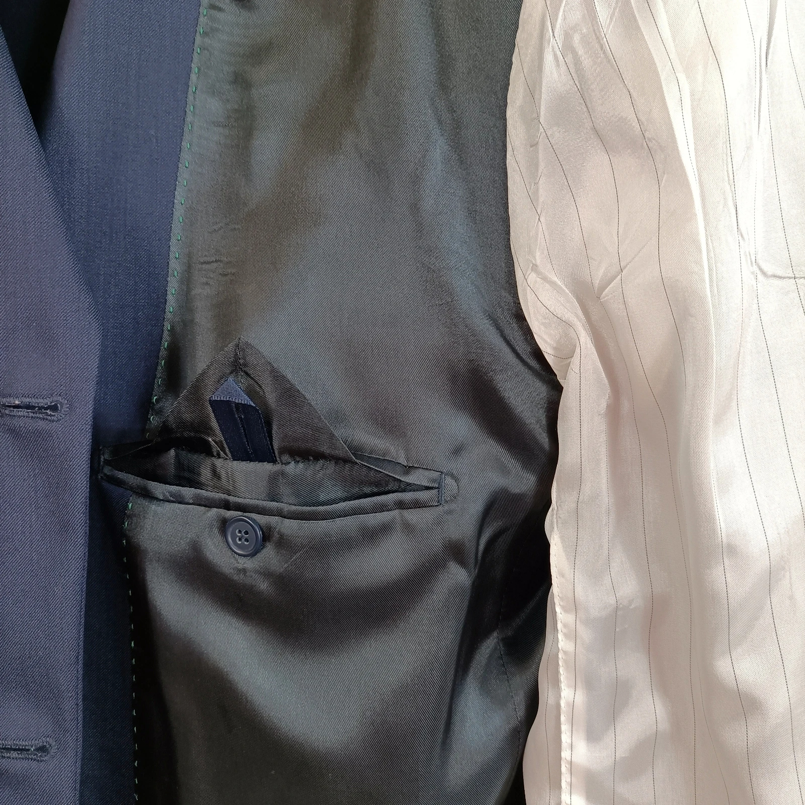 Voir photo 11 de Veste de costume bleu marine Cambridge taille 50 Veste de costume bleu marine Cambridge taille 50 Bon état - Vue 11 -