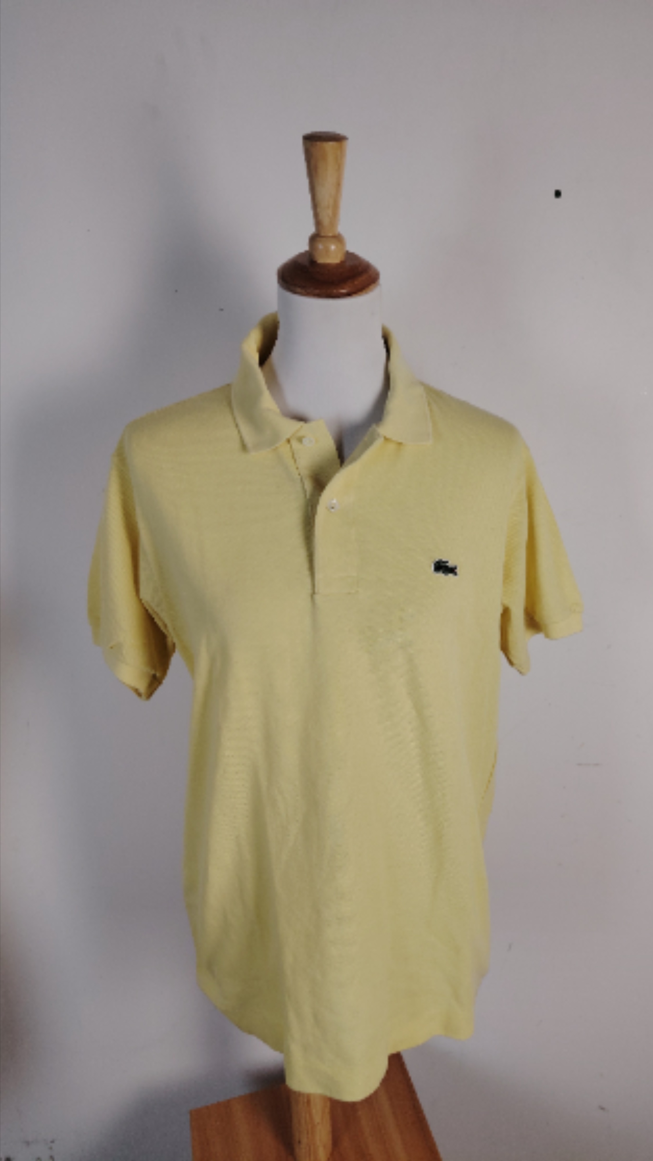Lacoste - Polo jaune - T4/M - Photo 1