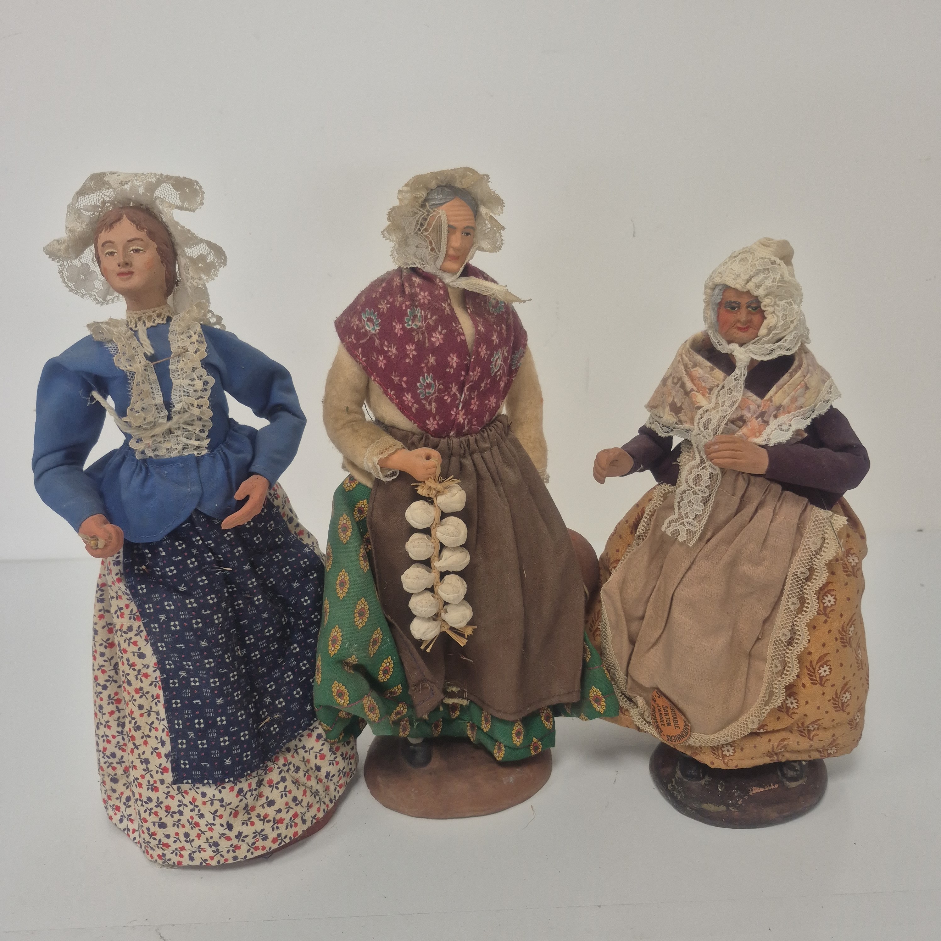 Lot de 3 santons en terre cuite - Photo 1