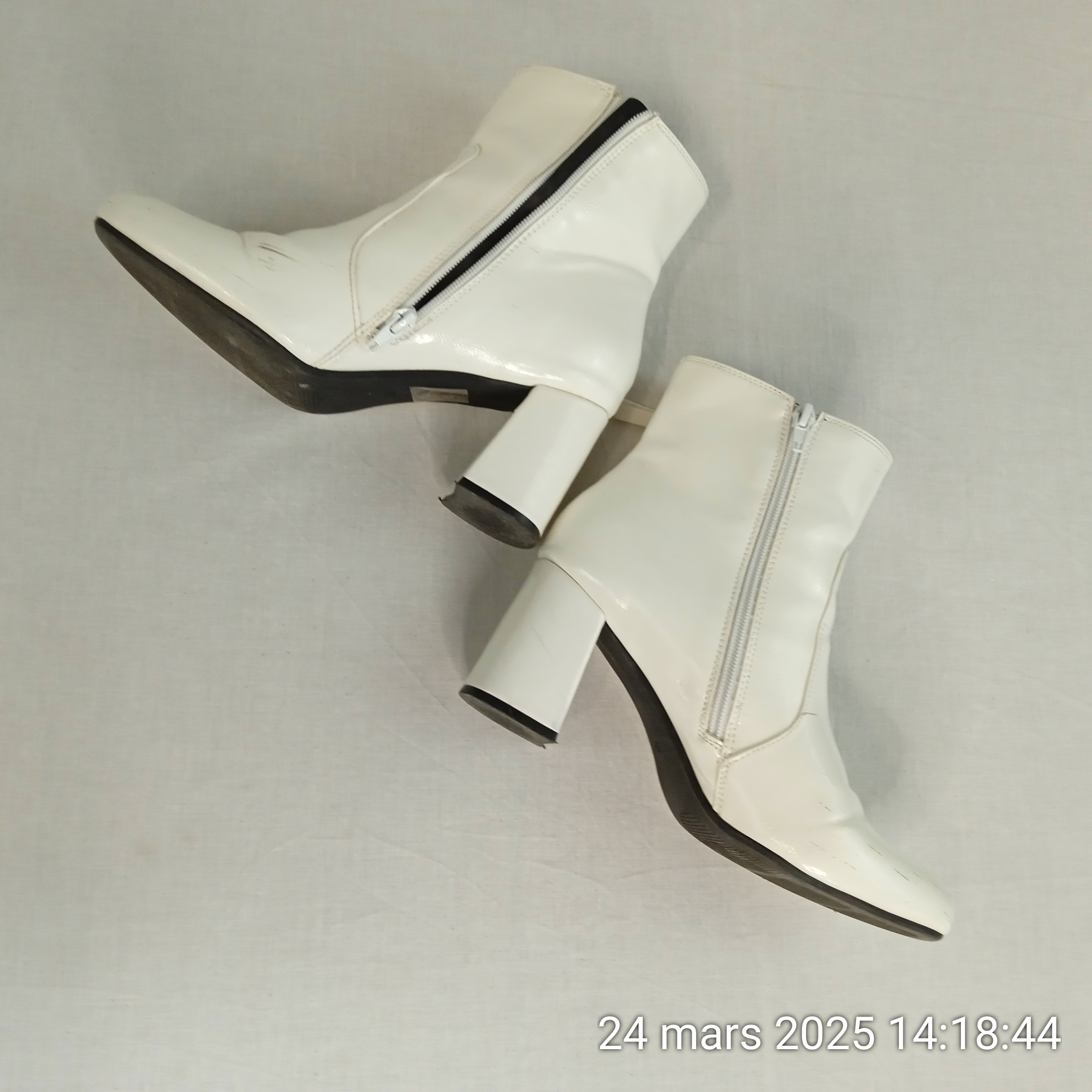 Bottines vernie à l’allure rétro talon de 7 cm MY BOTEGA T39 - Photo 3