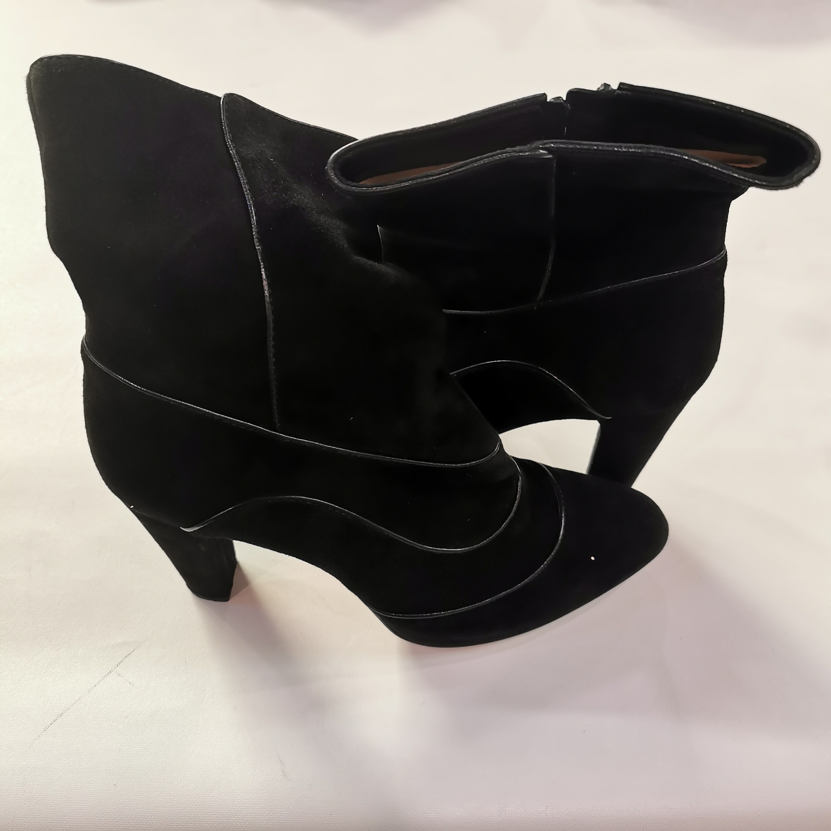 Bottines daim noir - Tod's - 40 - Photo 2