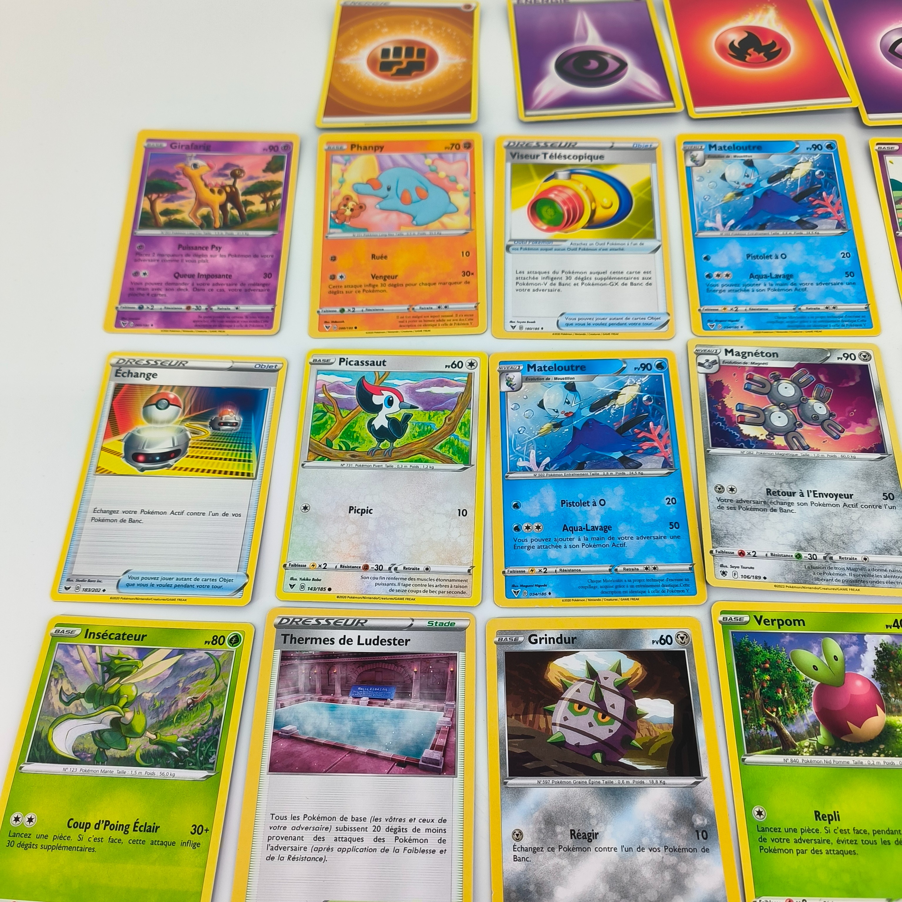 Voir photo 3 de Lot de 37 cartes Pokémon-Nintendo Lot de 37 cartes Pokémon-Nintendo Très bon état - Vue 3 -