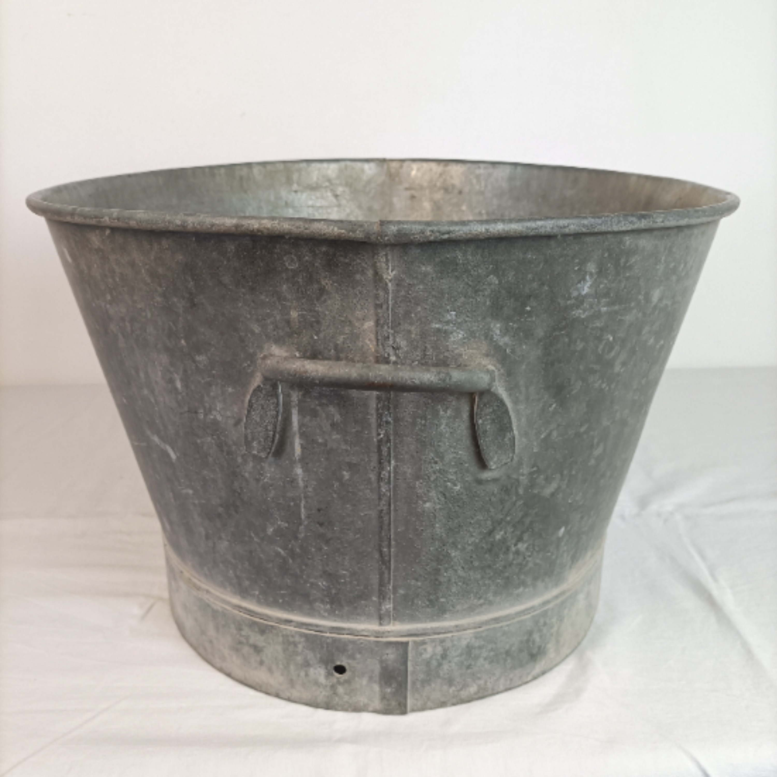Bassine en zinc ancienne forme ovale avec 2 poignées Bon état - Vue 5 - 
