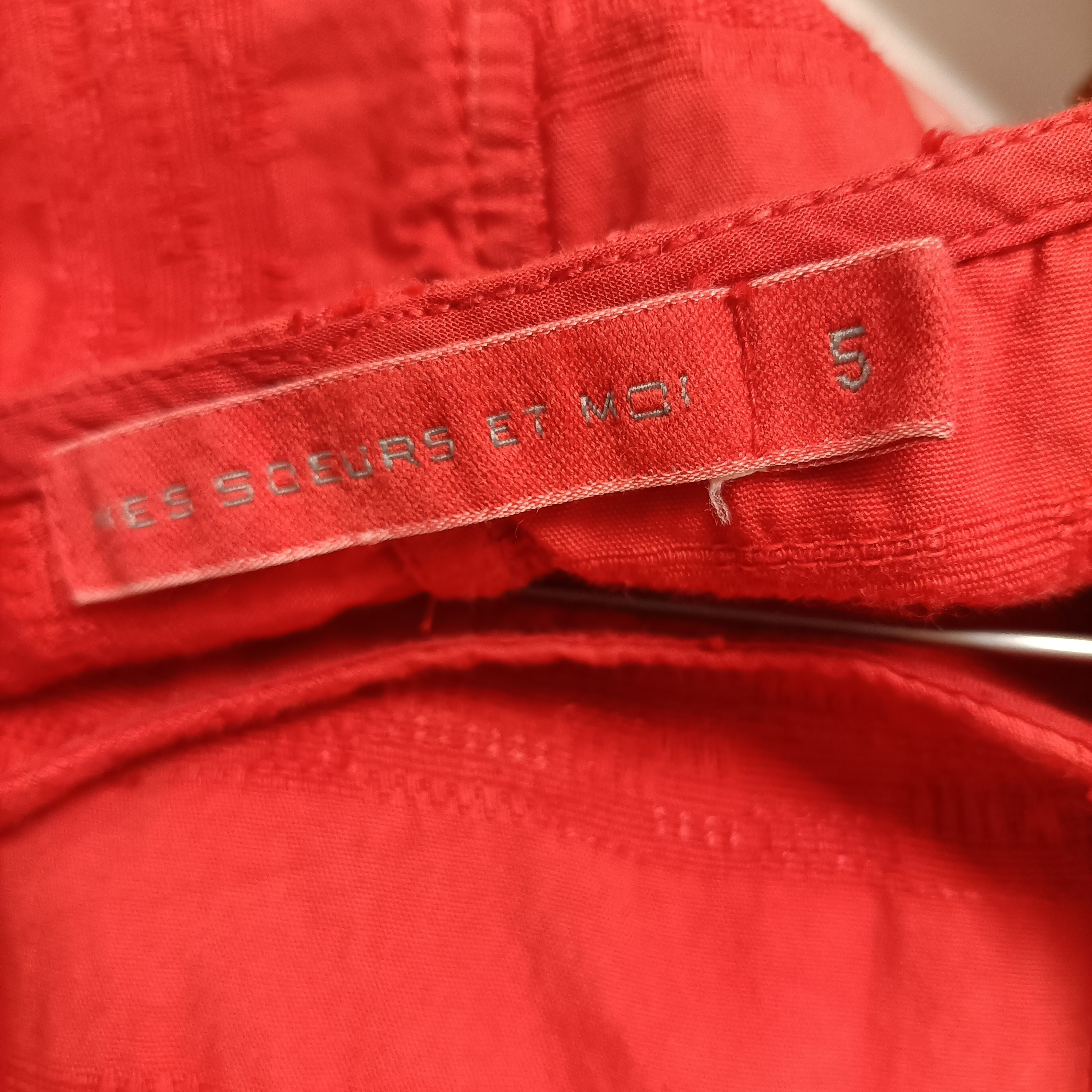 Robe rouge sans manches coton texturé fermeture dos - Mes sœurs et moi Très bon état - Vue 6 - 
