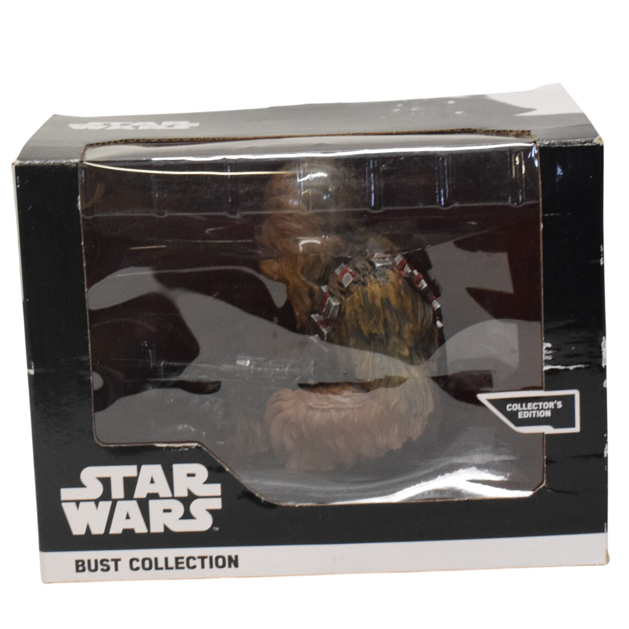 Acheter Buste de collection en résine personnage de Chewbacca Disney Lucasfilm 2018 Bon état - 15,00 € Buste de collection en résine personnage de Chewbacca Disney Lucasfilm 2018 Bon état - reconditionné disponible sur Label Emmaüs