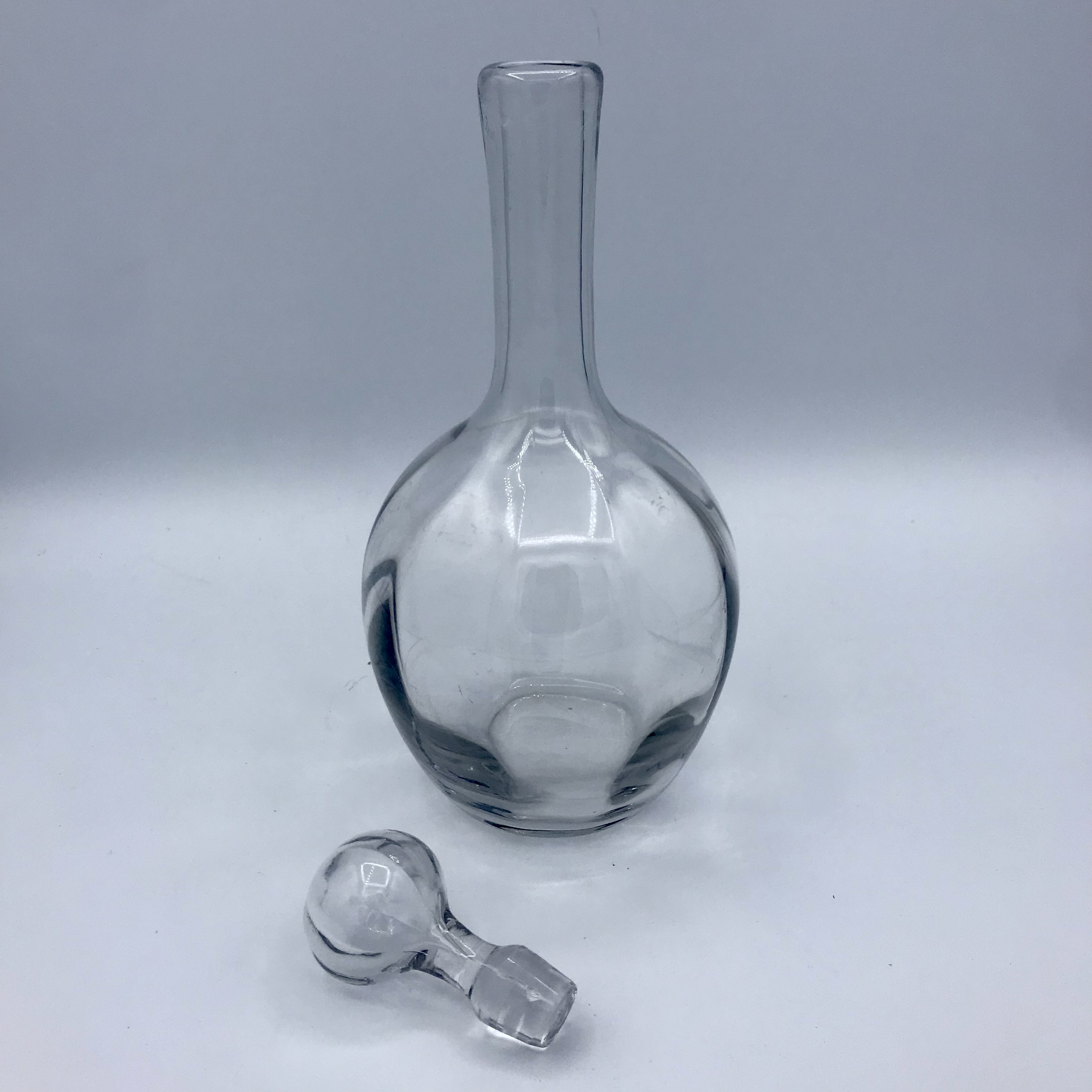 Carafe ronde avec bouchon - Verre Bon état - Vue 2 - 
