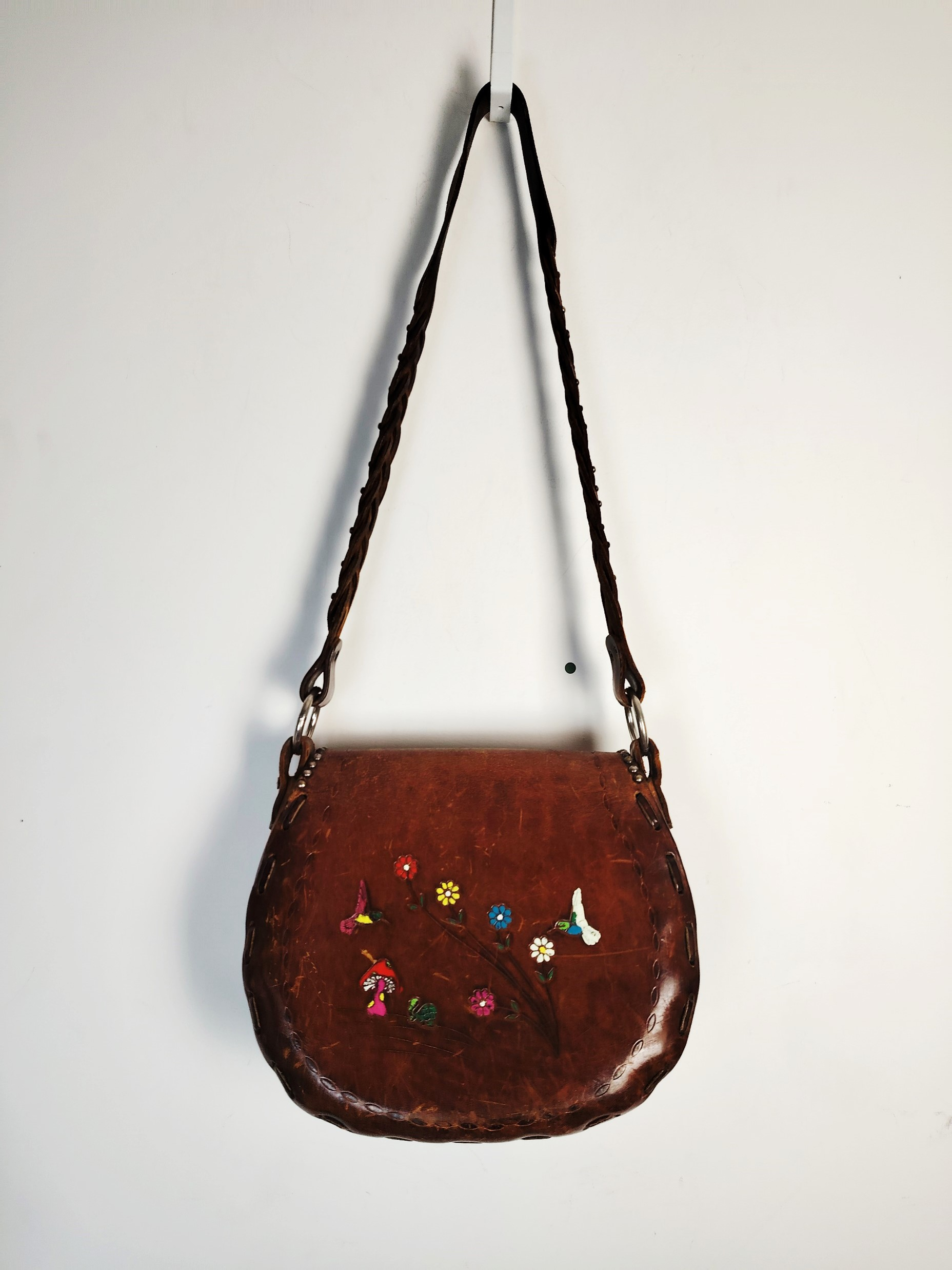 Sac bandoulière cuir rigide hippie chic années 70's - Photo 3