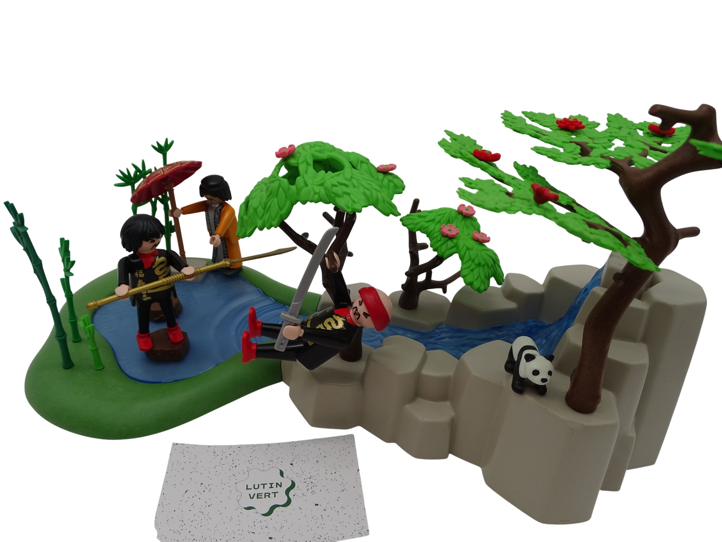 Playmobil Pièce Unique « Les Ninjas » d'occasion PLAYMOBIL - Dès 4 ans | Ref 13274 Très bon état -  reconditionné disponible sur Label Emmaüs