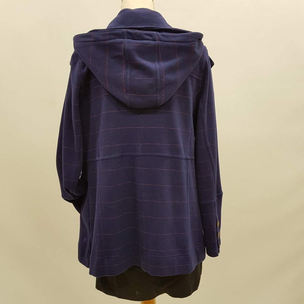 Voir photo 3 de Manteau en maille rayée bleu outremer - HURLEY - Taille M Manteau en maille rayée bleu outremer - HURLEY - Taille M Très bon état - Vue 3 -
