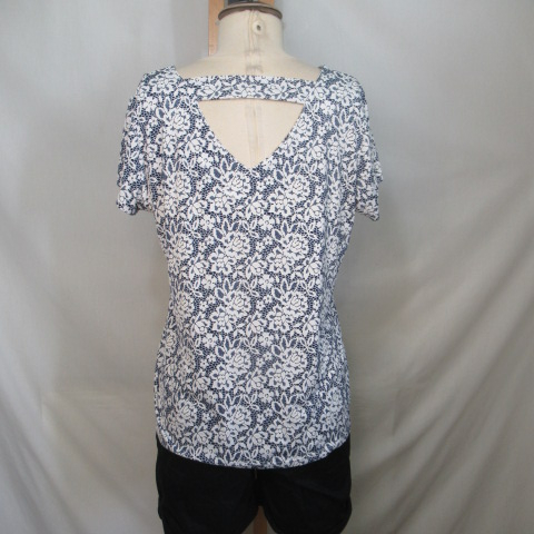 HF195 - Top à motifs dentelle - Bréal - Taille M - Photo 1