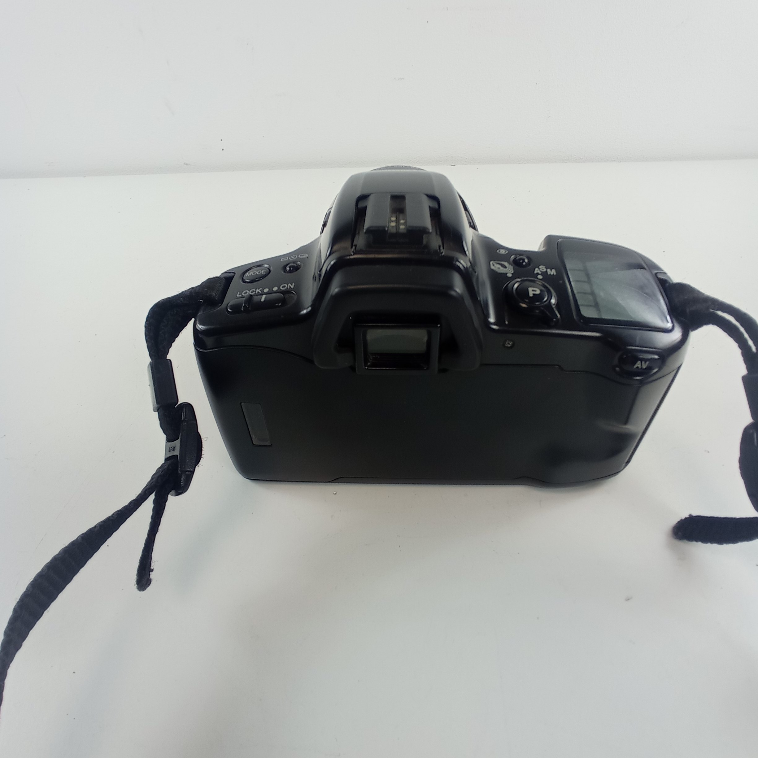 Appareil photo réflex Minolta Dynax 500si Très bon état - Vue 4 - 