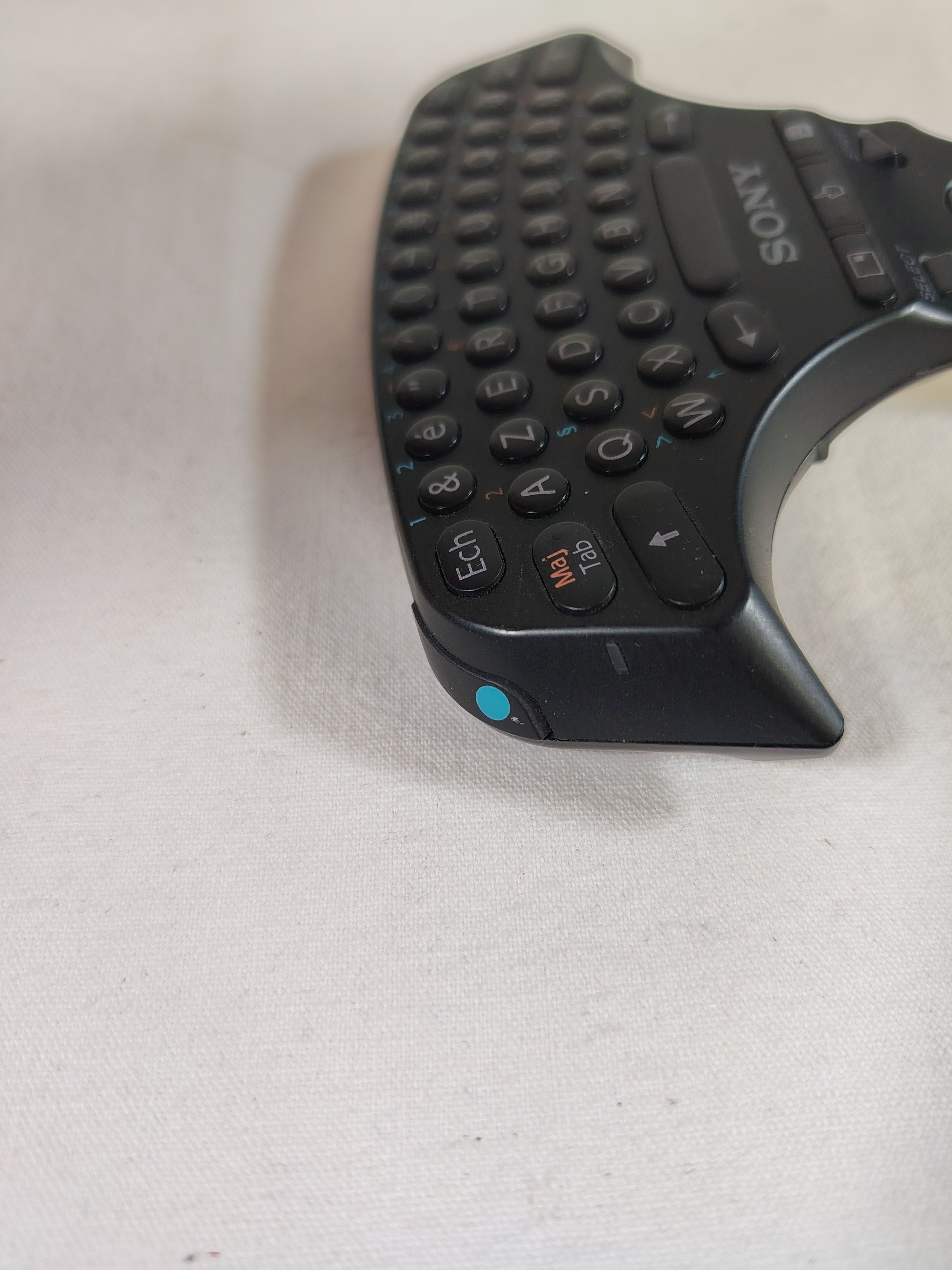 Clavier sans fil pour manette Sony PS3 ( AZERTY ) Très bon état - Vue 4 - 