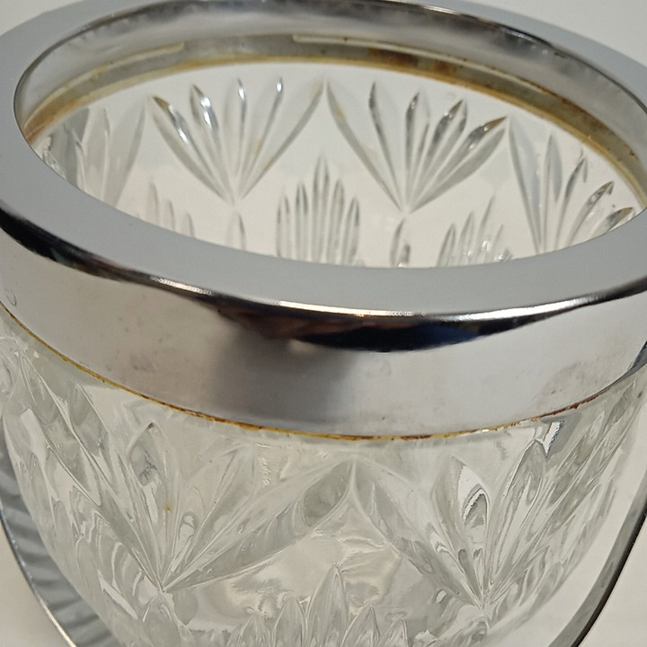 Voir photo 9 de Seau à glace avec sa cuillère Seau à glace avec sa cuillère Bon état - Vue 9 -