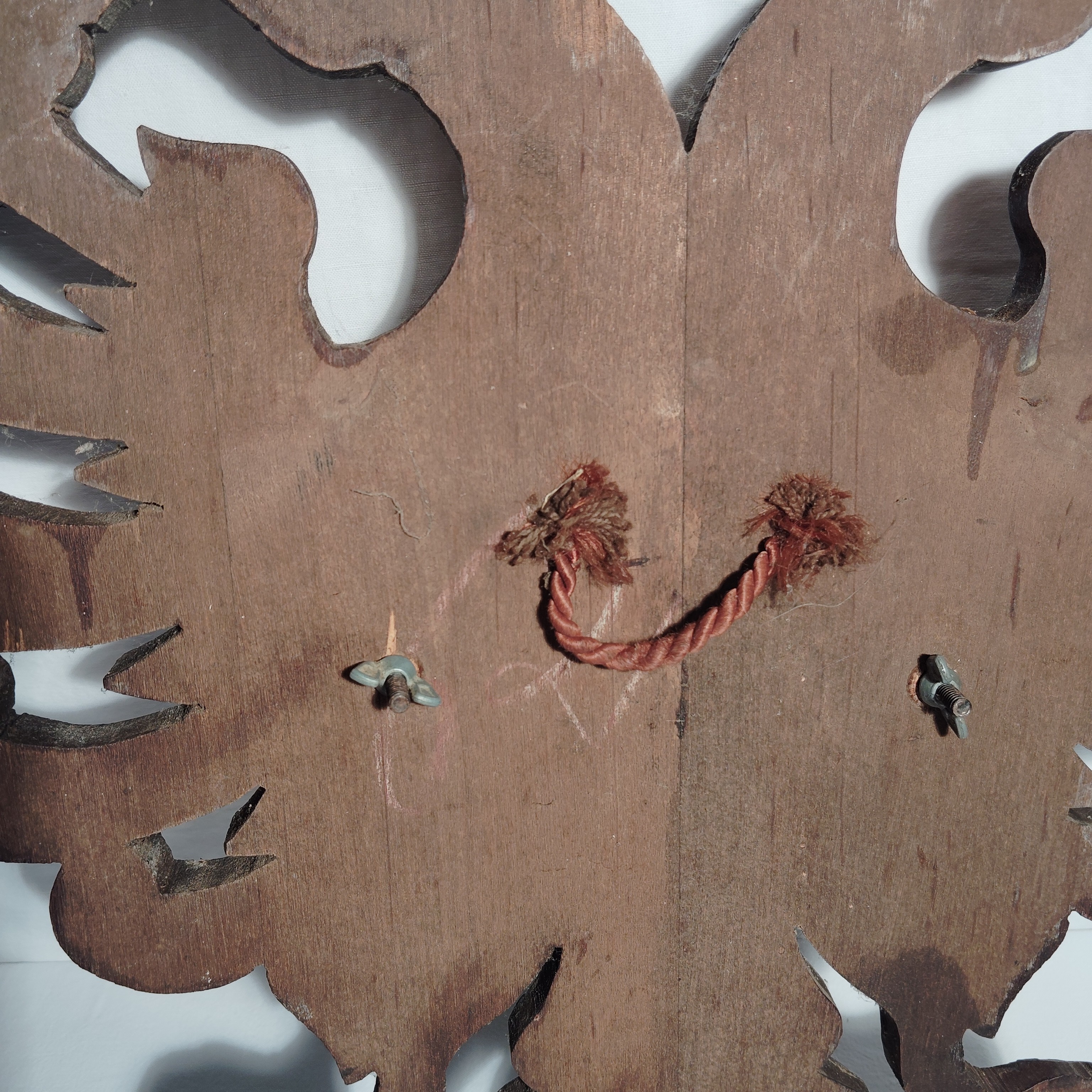 Blason mural en bois sculpté à la main de style médiéval Bon état - Vue 4 - 