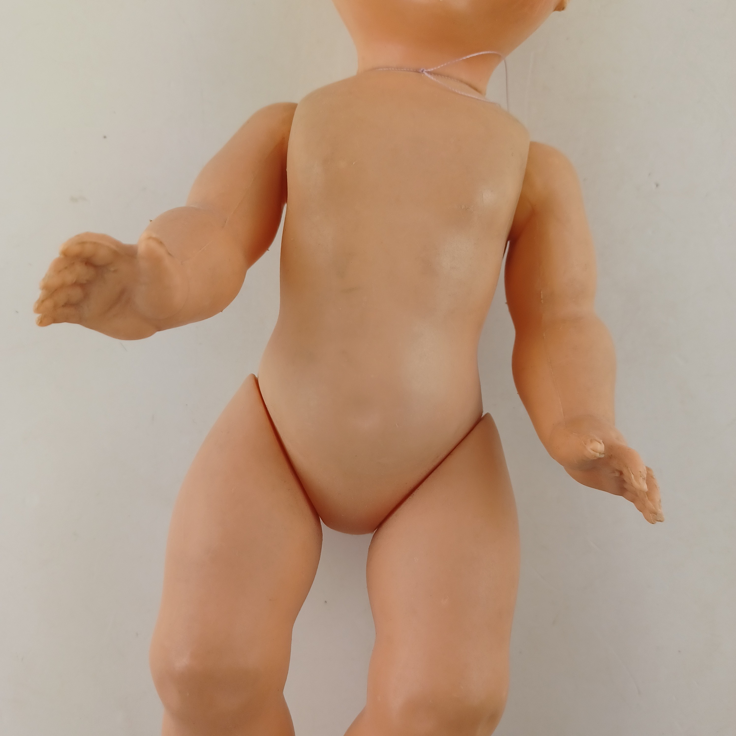 Ancien baigneur Polyflex Made in France de 30 cm Très bon état - Vue 4 - 