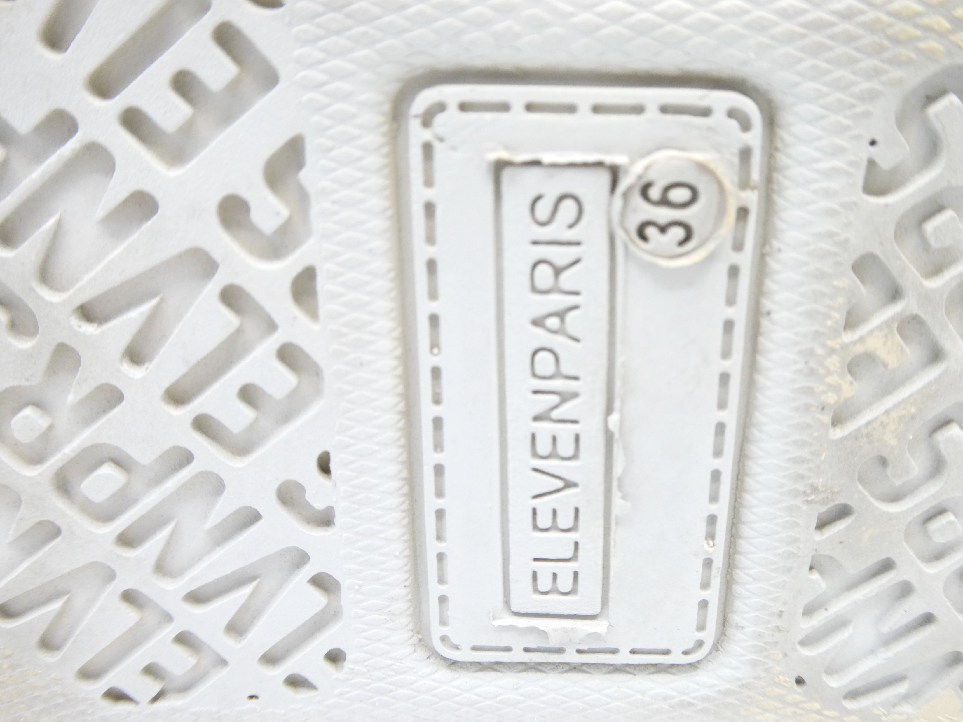 ELEVEN PARIS 2YK Chaussures tennis à lacets argentées - Pointure 36 - Photo 4