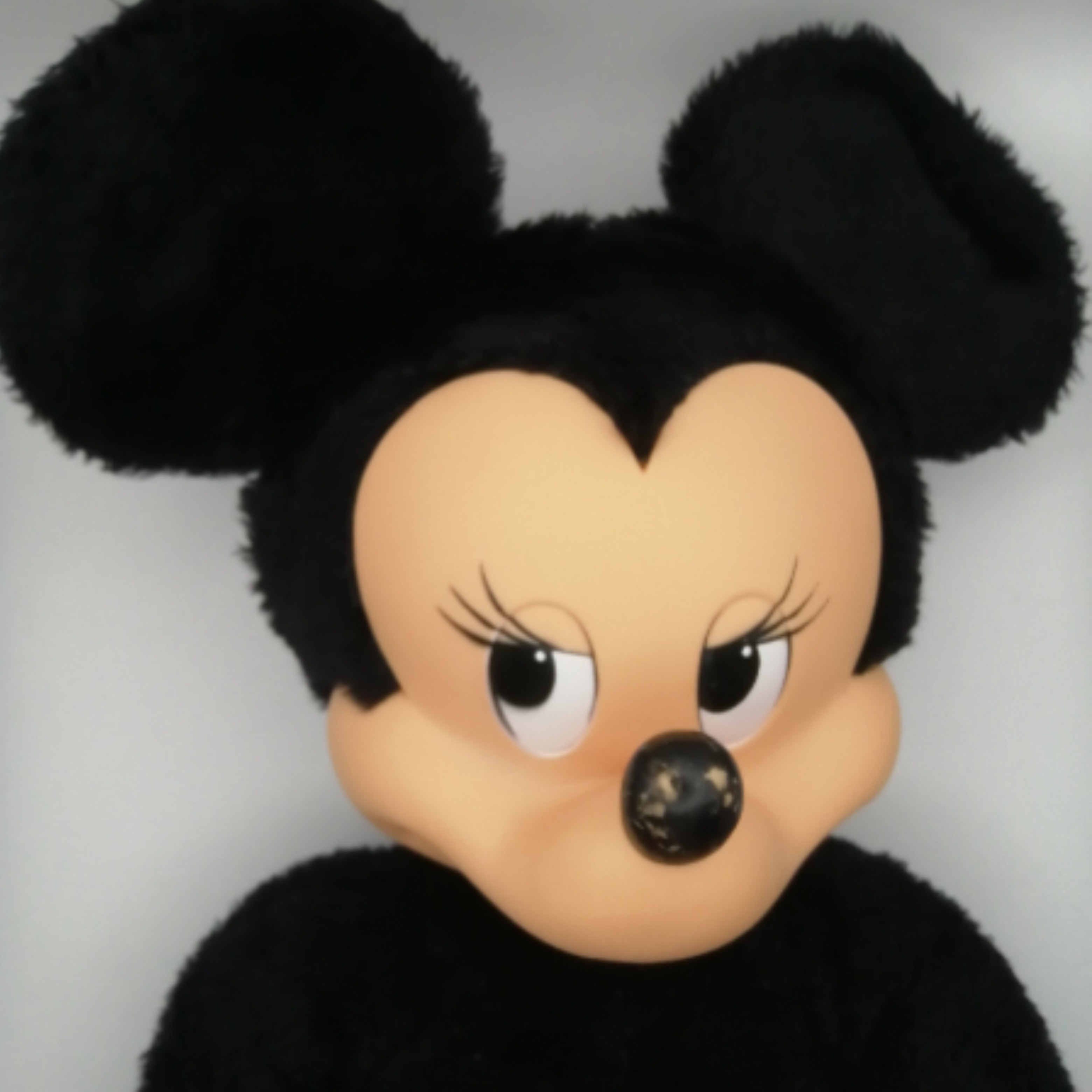 Minnie, poupée vintage - Bon état sur Label Emmaüs