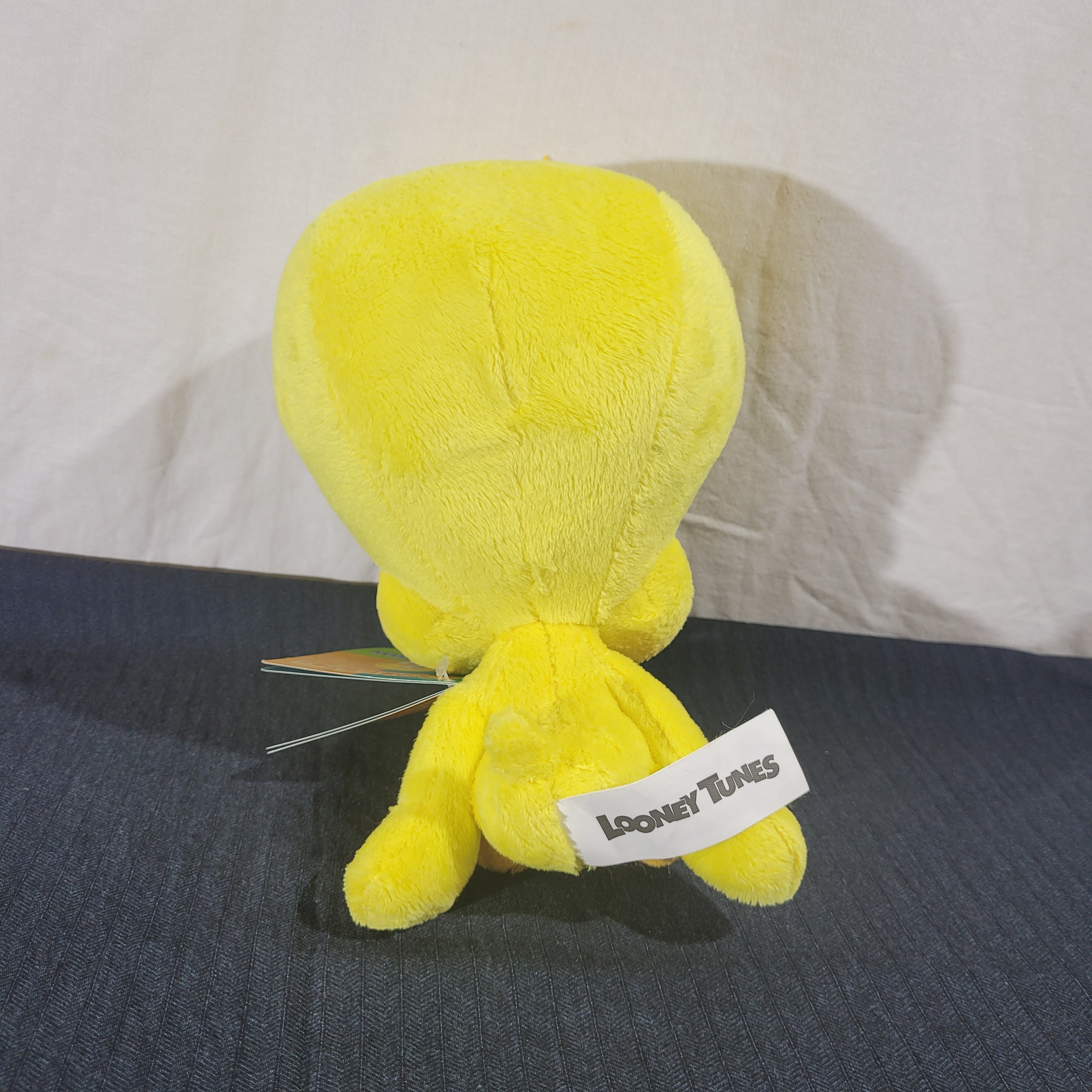 Voir photo 2 de Peluche Titi (Tweety) Looney Tunes - Big Headz Peluche Titi (Tweety) Looney Tunes - Big Headz Comme neuf - Vue 2 -
