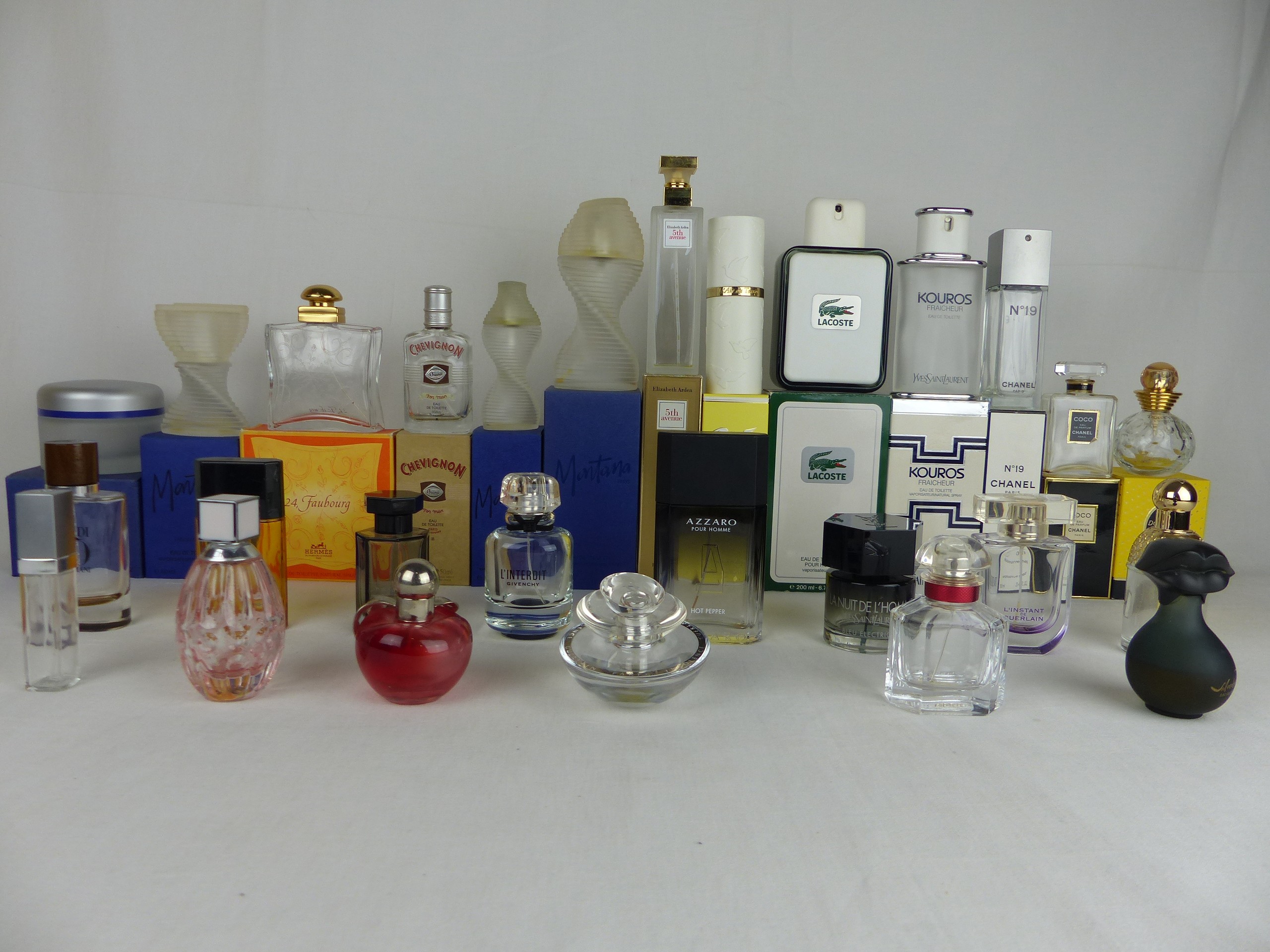 Gros lot de flacons de parfum vides ( Givenchy, Guerlain, Hermes, Dior..) - État correct - Photo 30